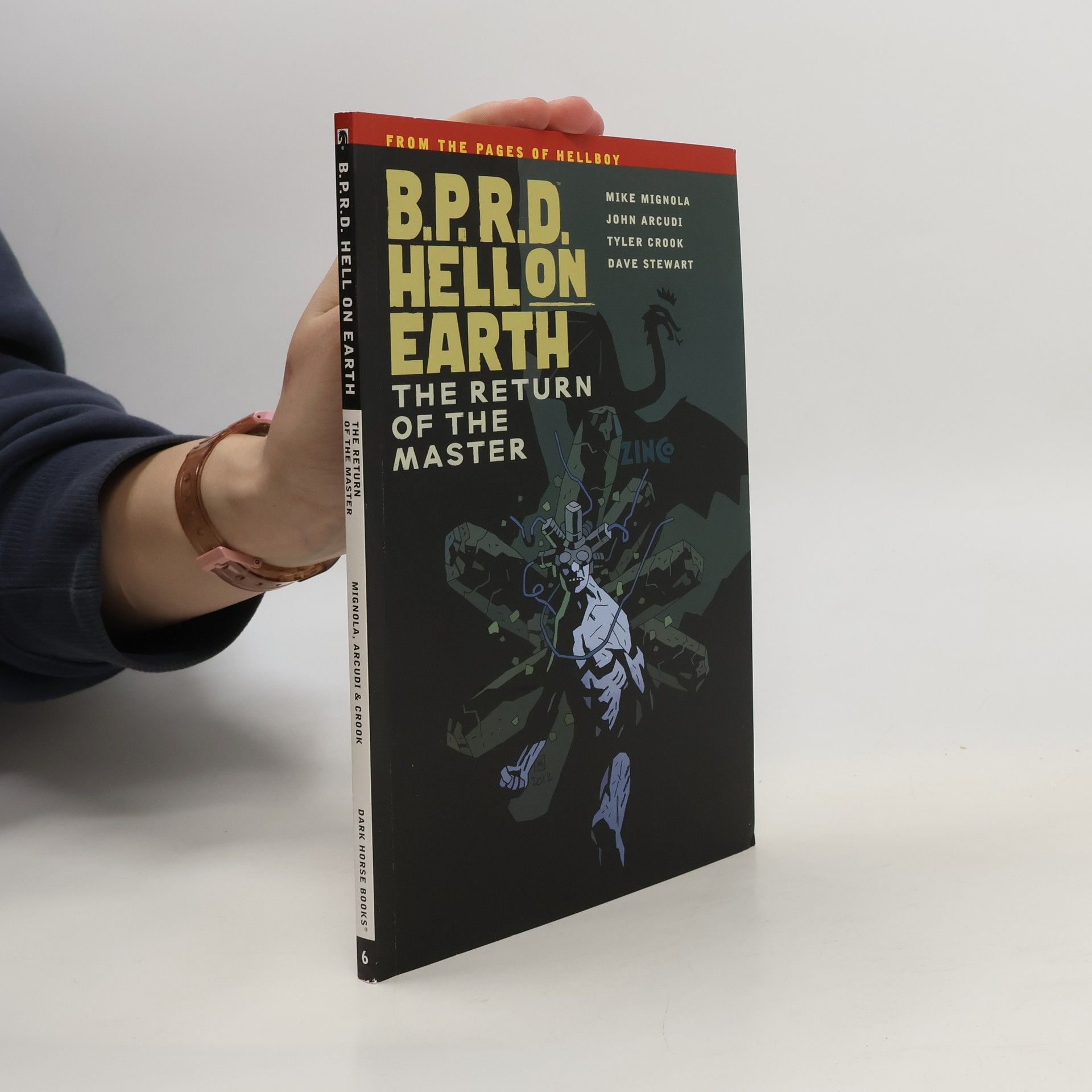 Mike Mignola B.P.R.D. Hell on Earth, Volume 6: The Return of the Master
