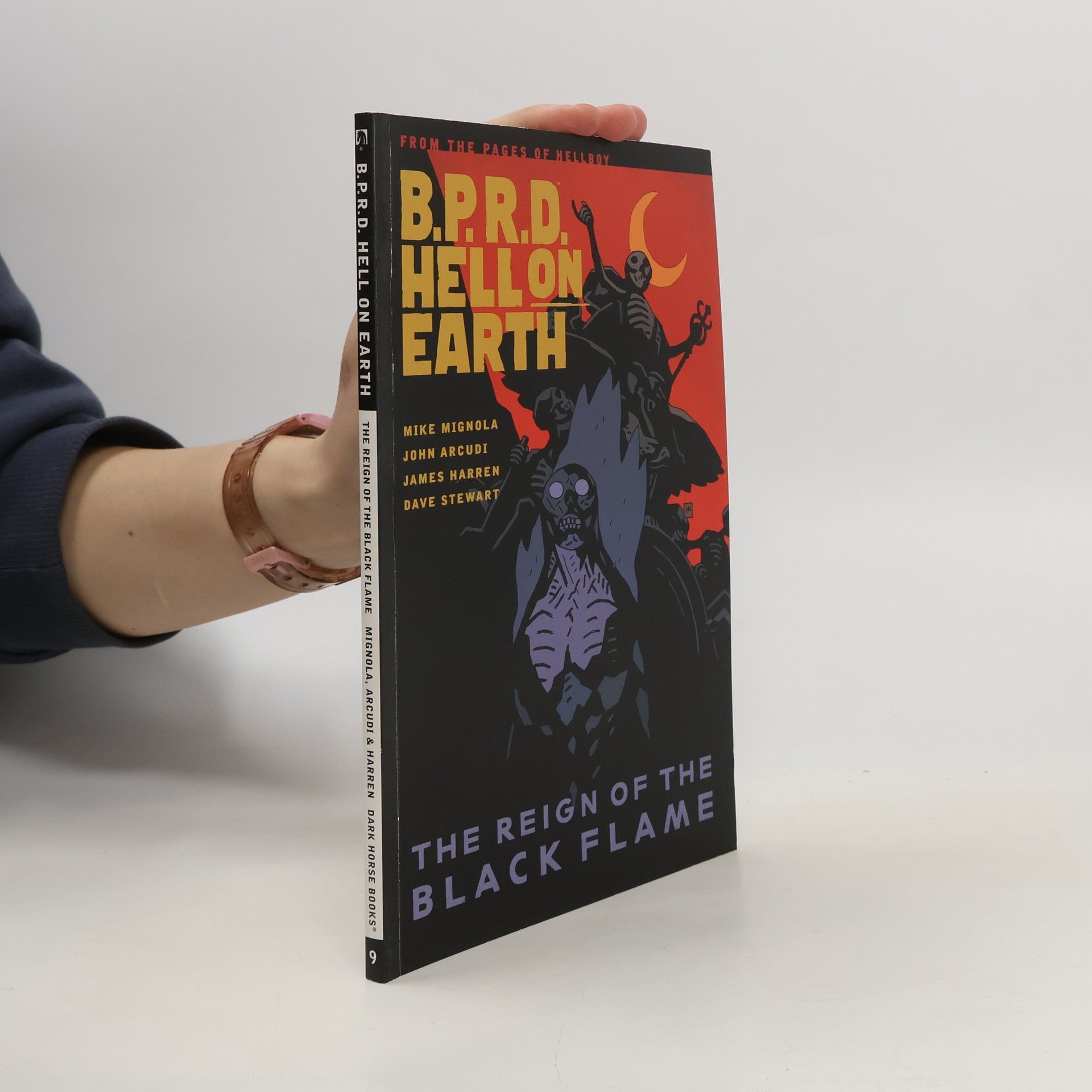 Autorenkollektiv B.p.r.d. Hell On Earth Volume 9: The Reign Of The Black Flame