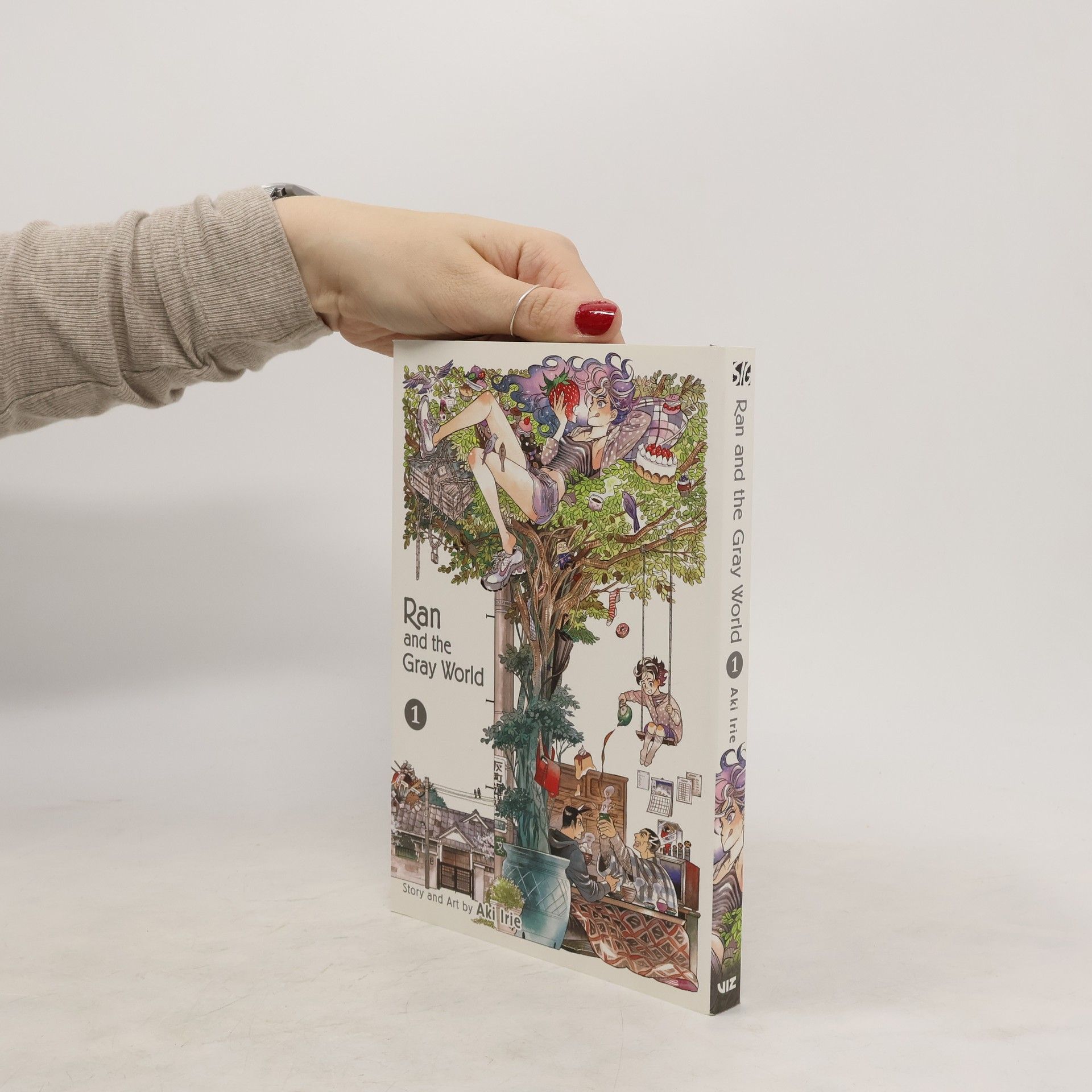 Aki Irie Ran and the Gray World, Vol. 1