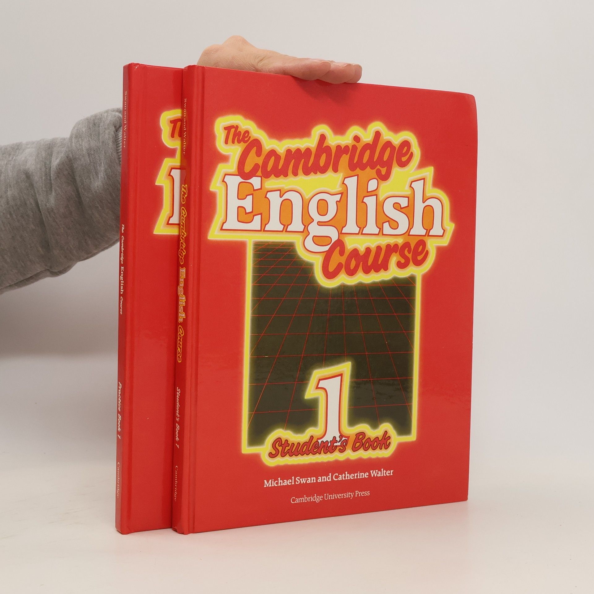 Michael Swam The Cambridge English Course 1 : Student's Book + Practice Book
