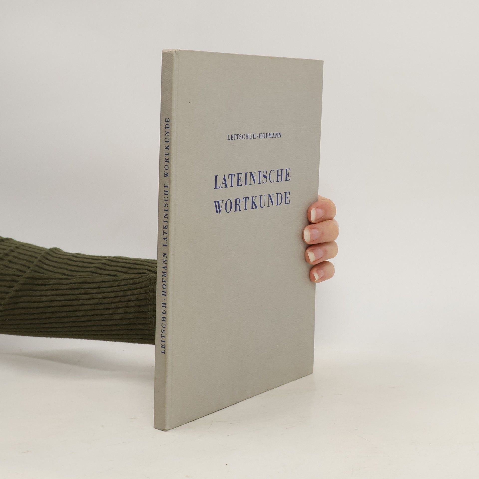 kolektiv Subsidia latina