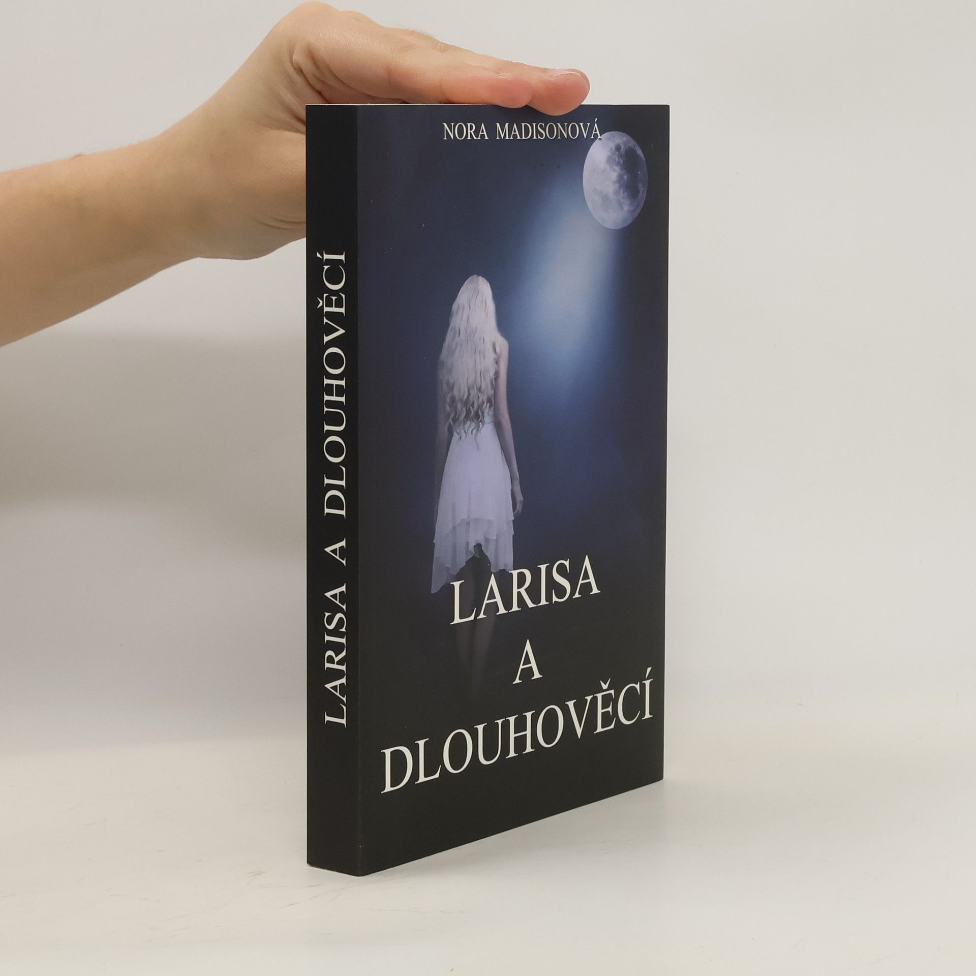 Nora Madisonová Larisa a dlouhověcí