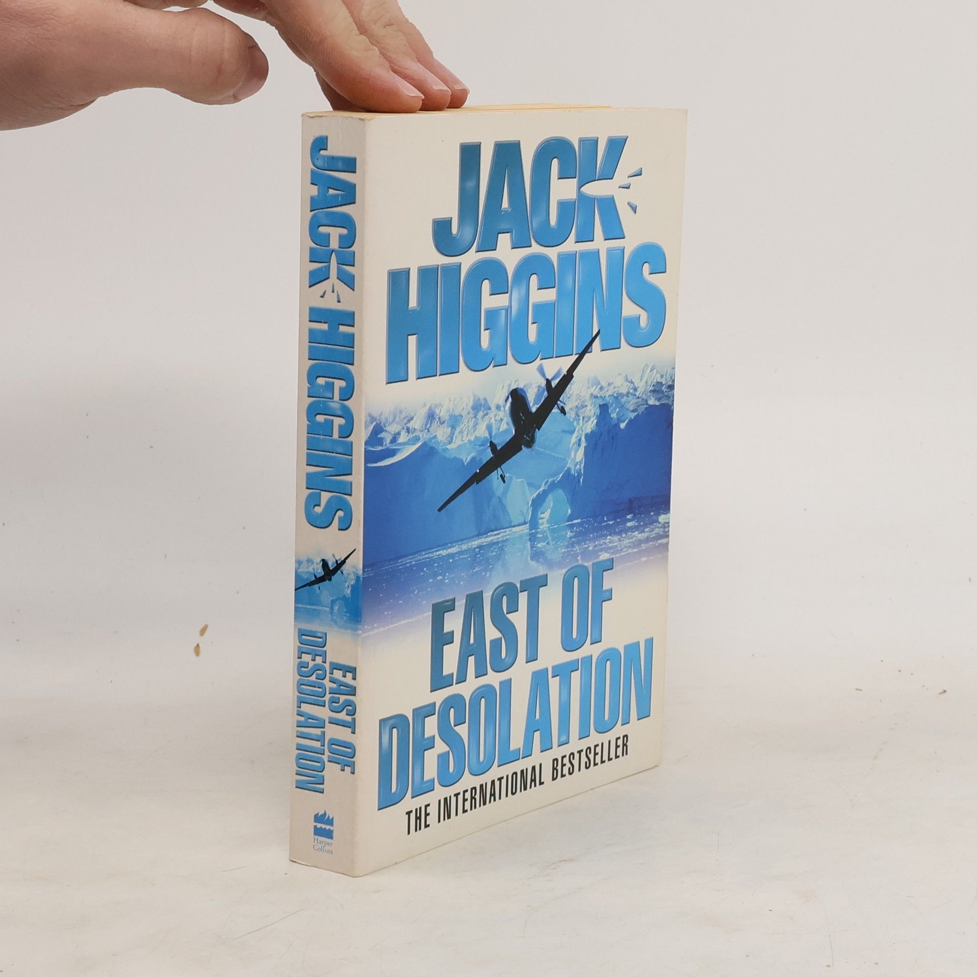 Jack Higgins East of Desolation