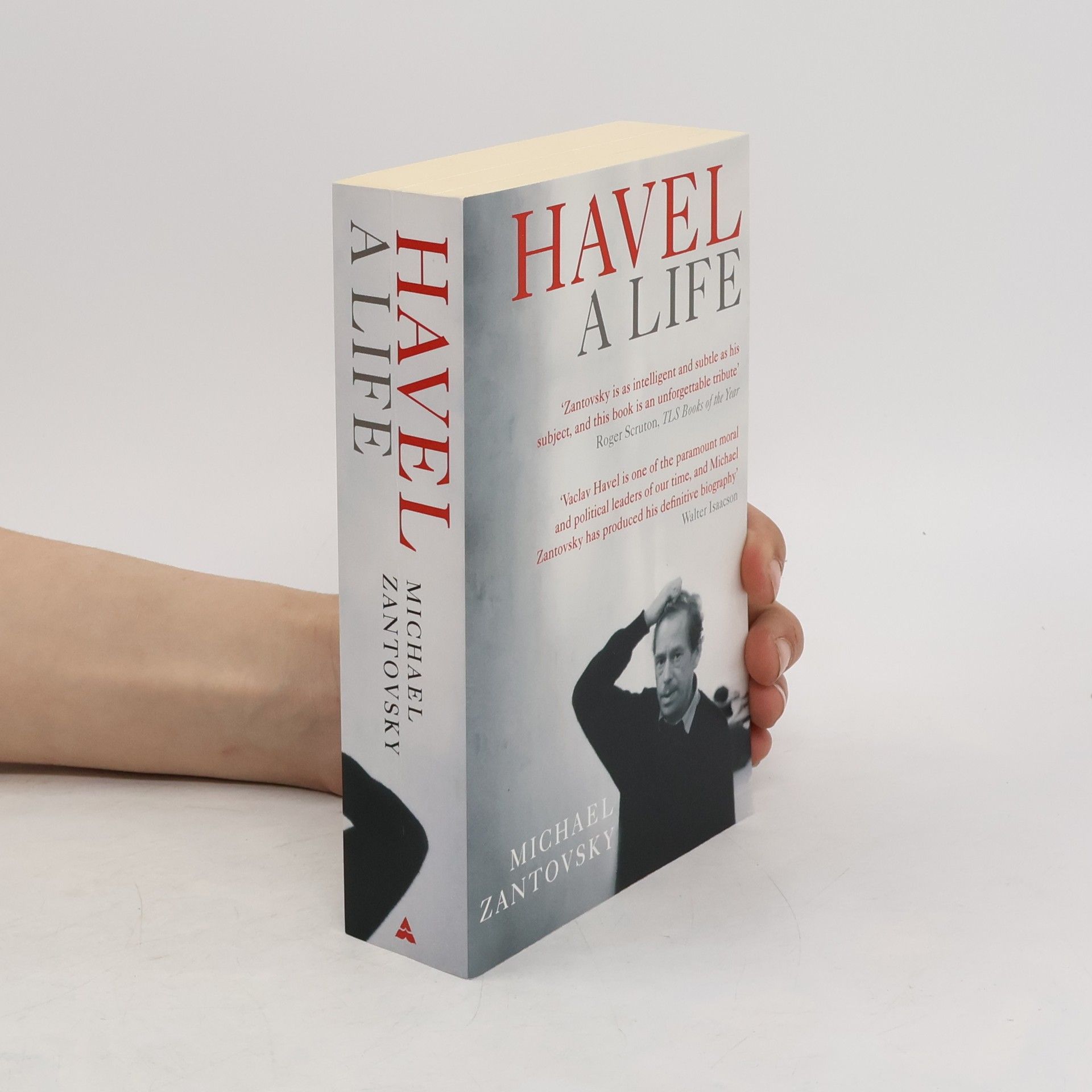Michael Žantovský Havel. A life
