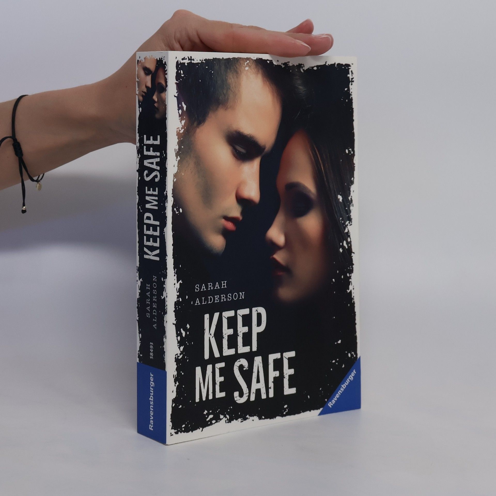 Sarah Alderson Keep Me Safe