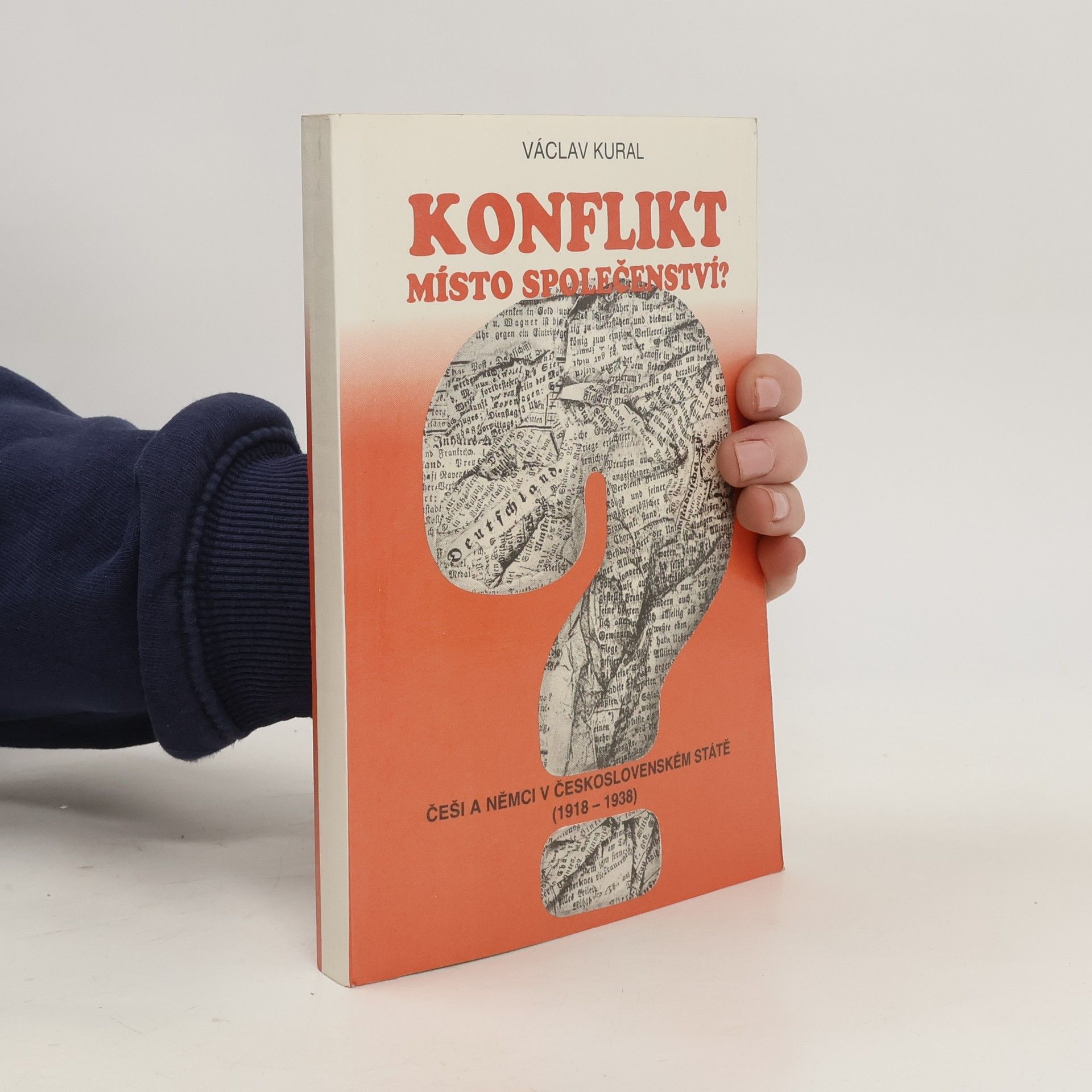 Václav Kural Konflikt místo společenství?