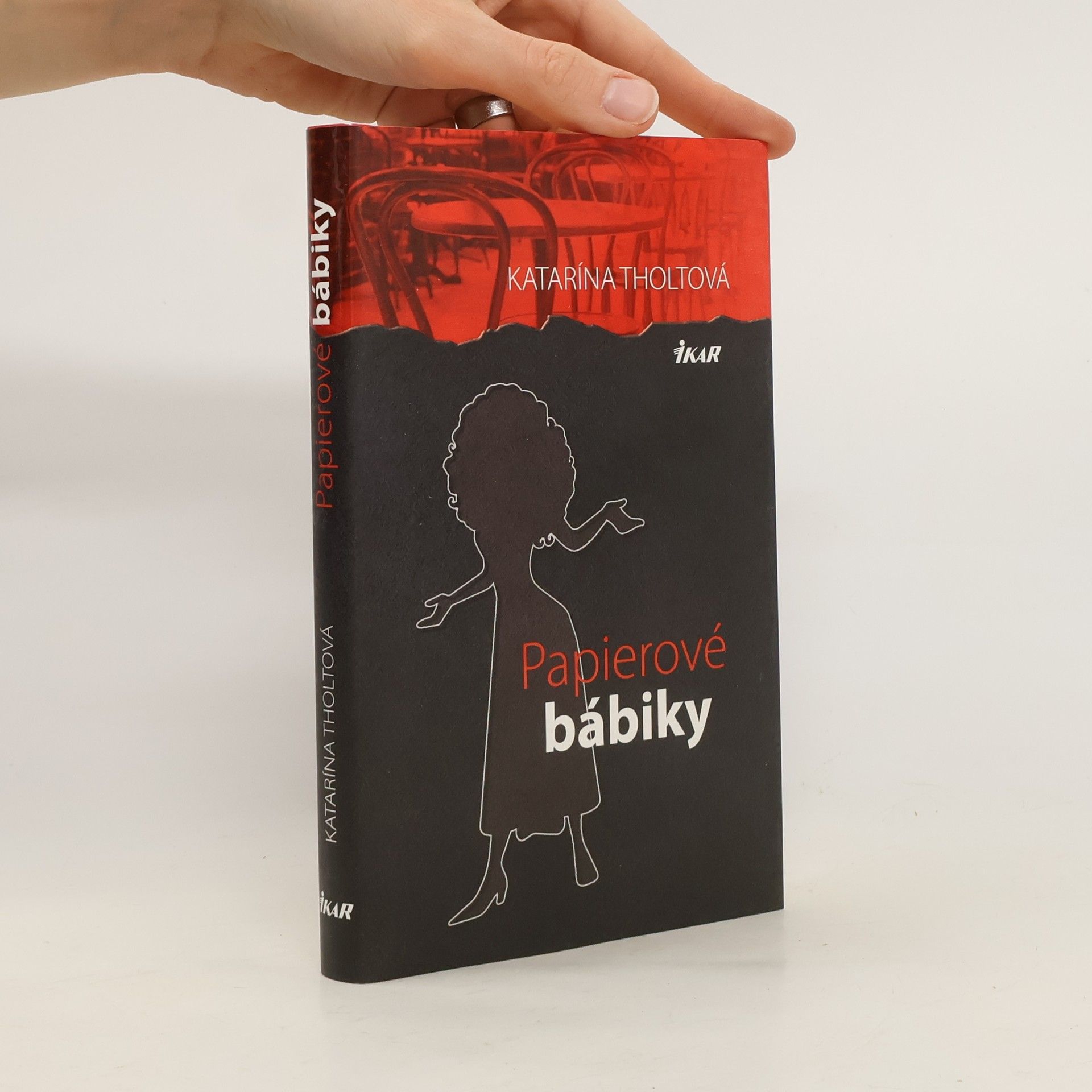 Katarína Tholtová Papierové bábiky