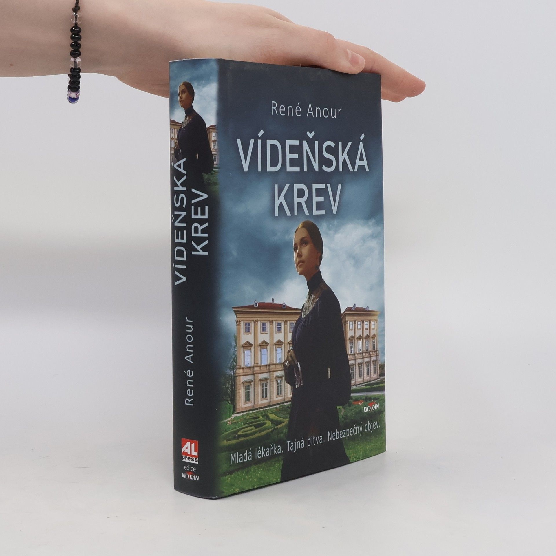 René Anour Vídeňská krev