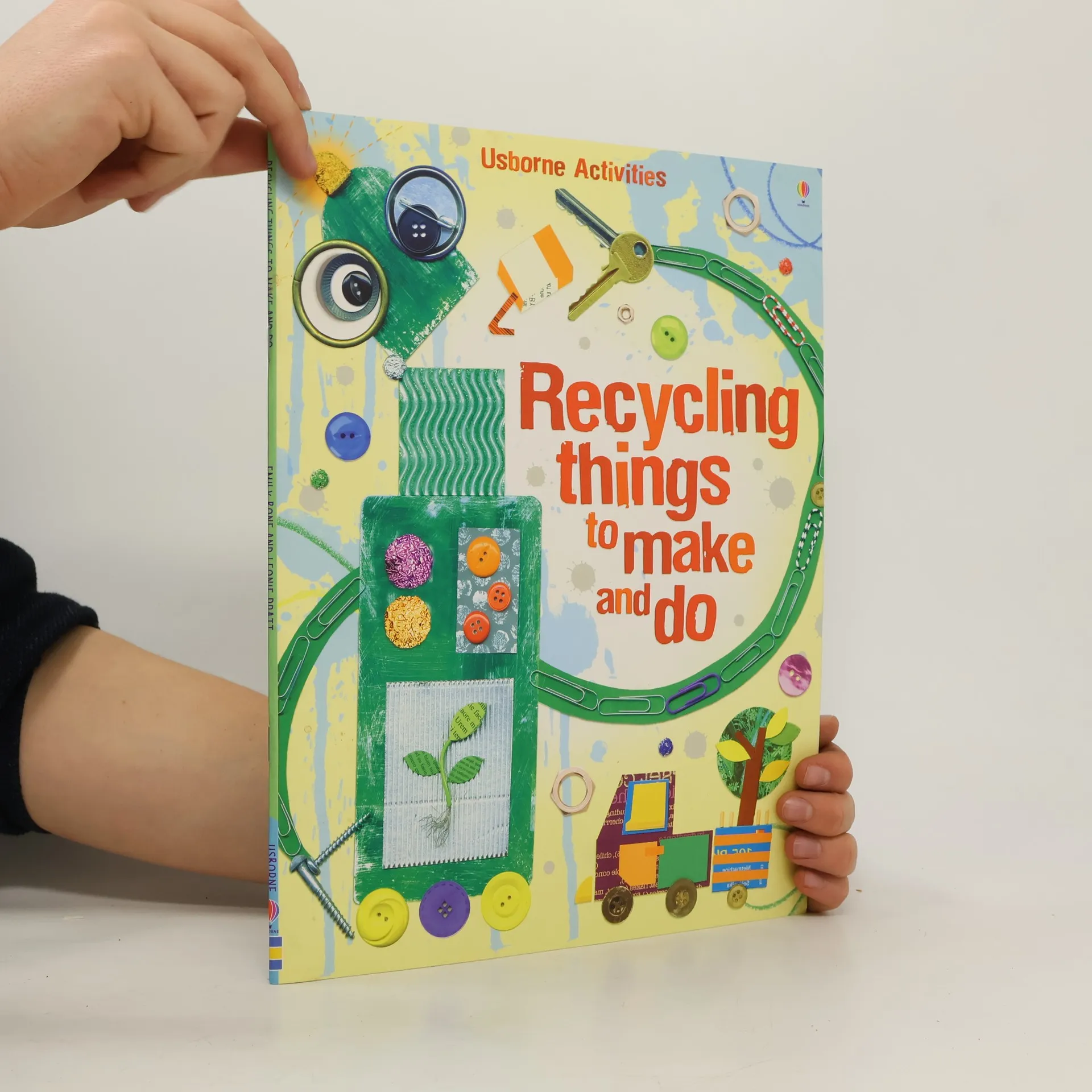 Recycling Things to Make and Do | Book | Paperback | Emily Bone | EN