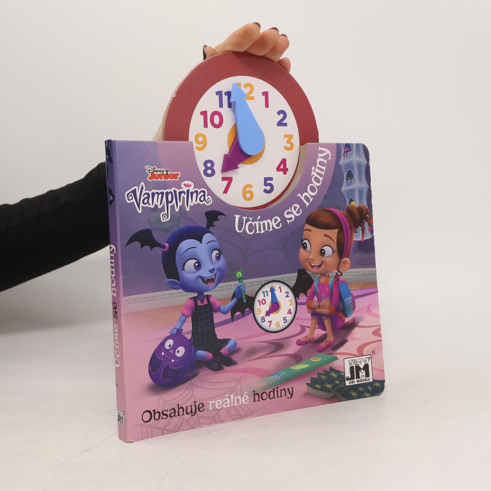 Autorenkollektiv Vampirina. Učíme se hodiny