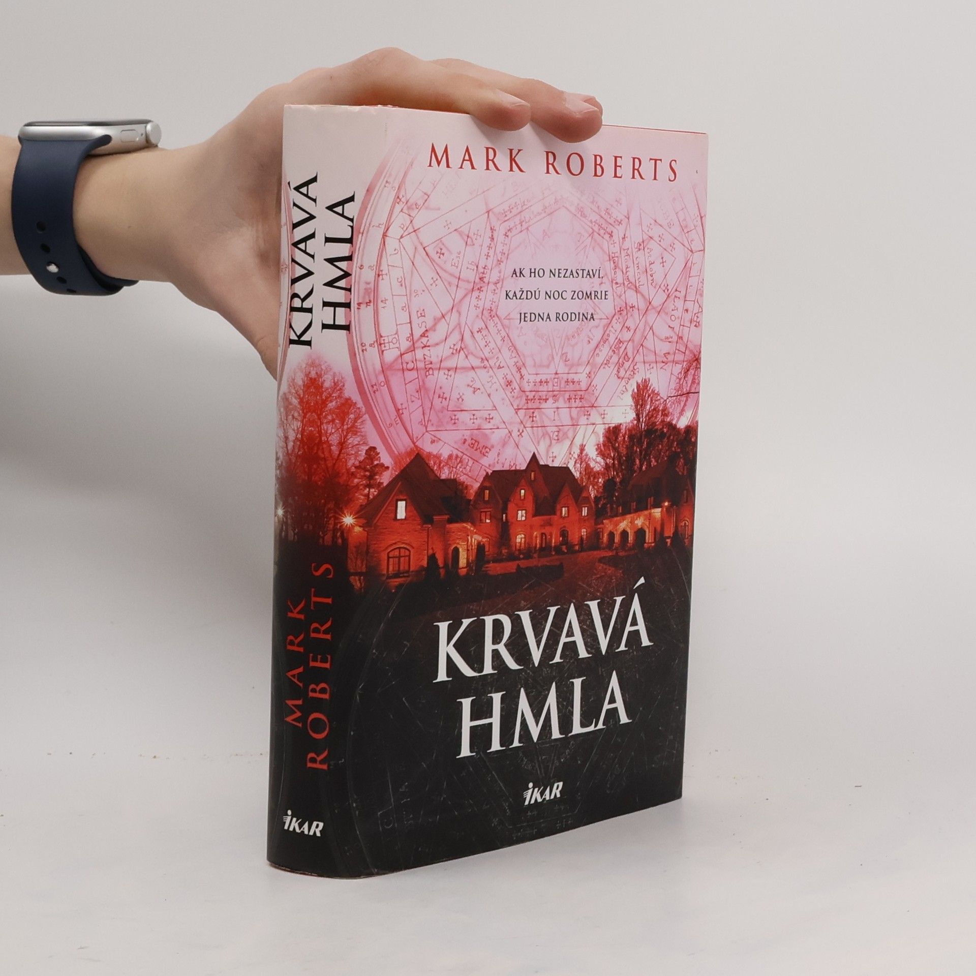 Mark Roberts Krvavá hmla