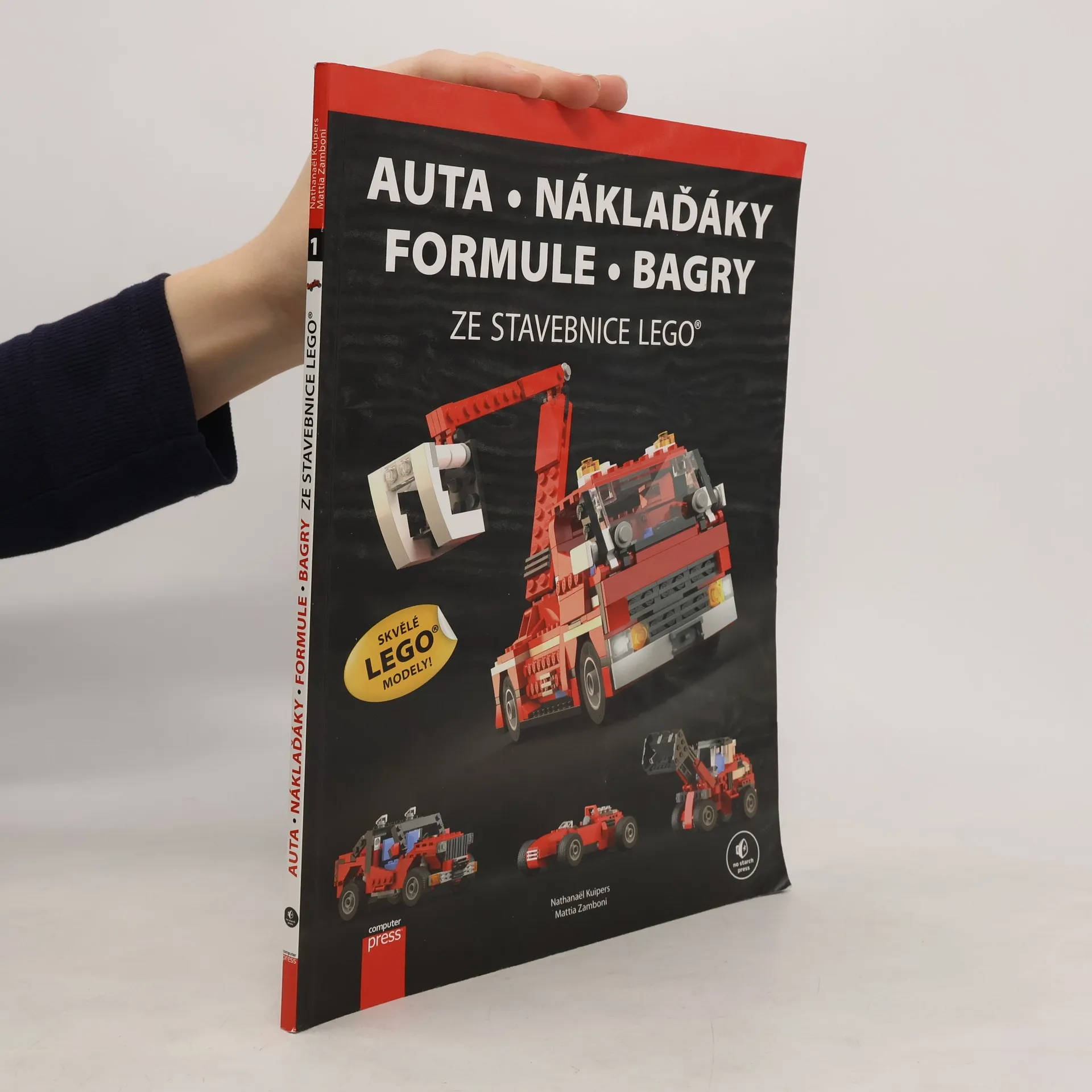 Auta, náklaďáky, formule, bagry ze stavebnice LEGO | Kniha | Nathanaël Kuipers