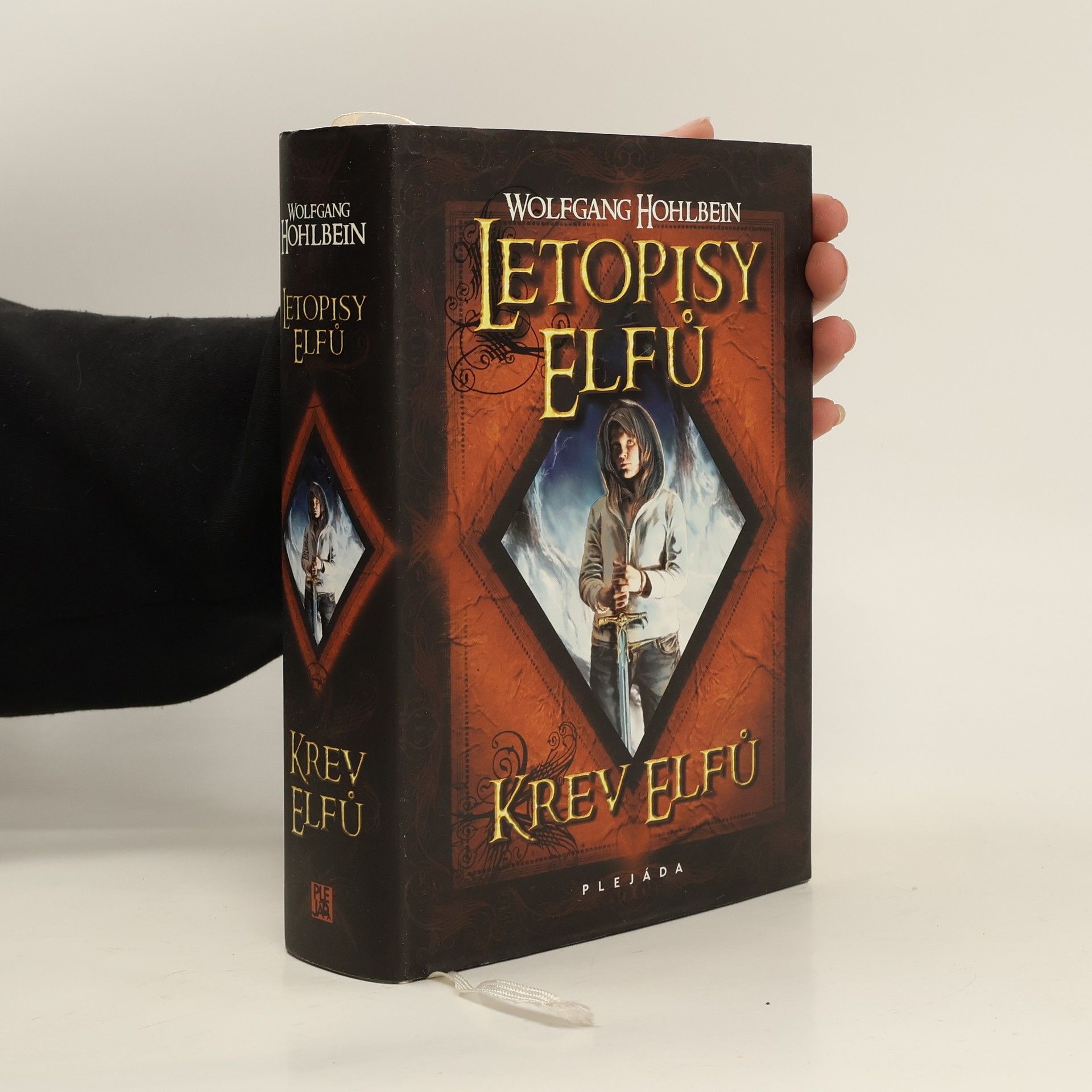 Wolfgang Hohlbein Krev elfů. Letopisy elfů