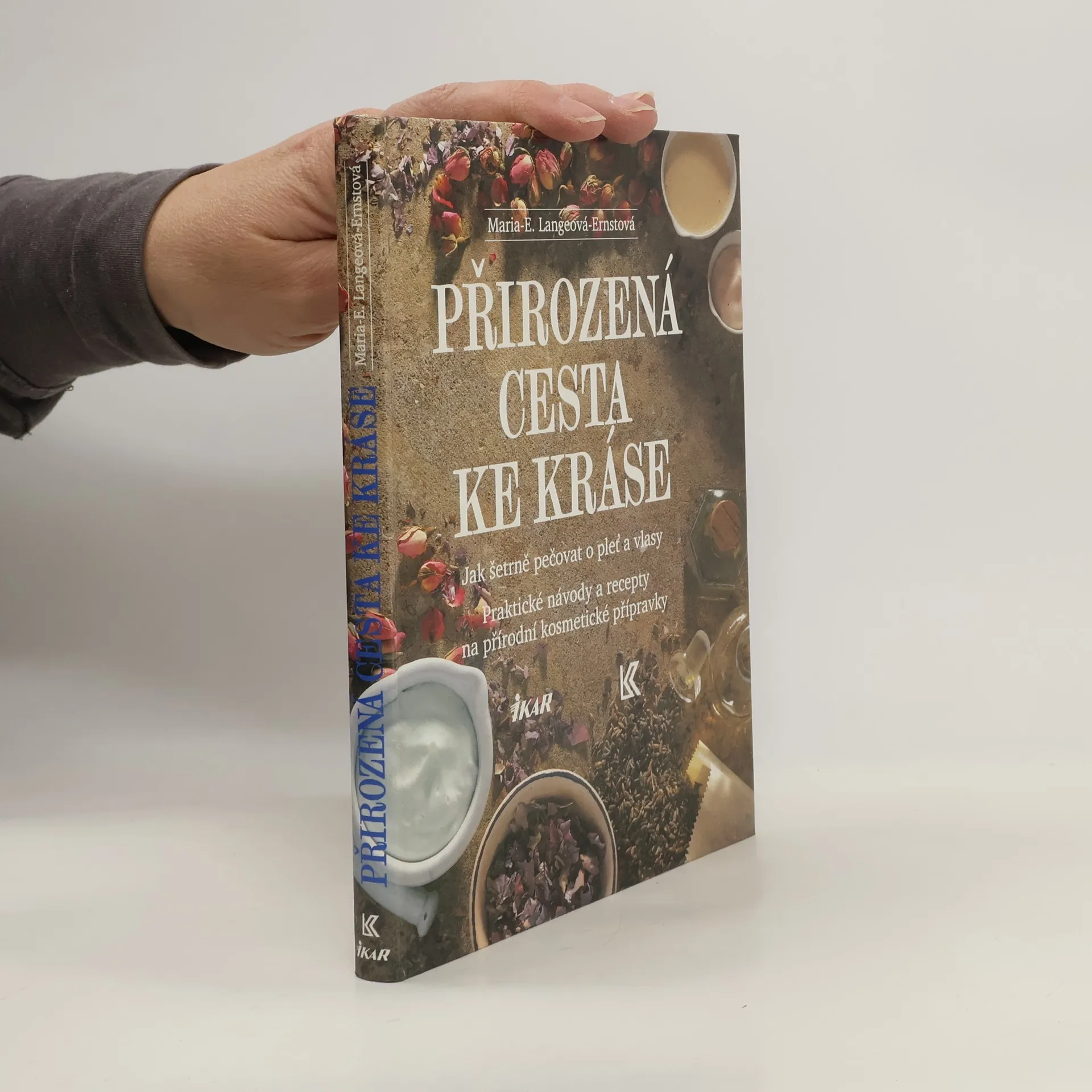 Přirozená cesta ke kráse | Book | Hardcover | Maria-Elisabeth Lange | CS