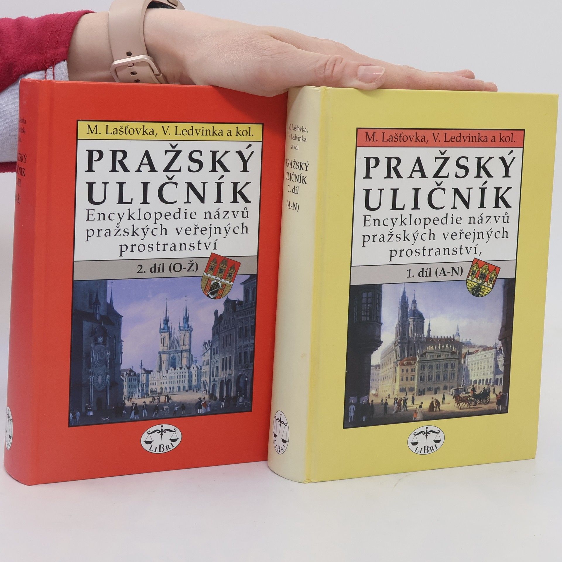 Marek Lašťovka Pražský uličník. Encyklopedie názvů pražských veřejných prostranství. 1. díl (A-N)