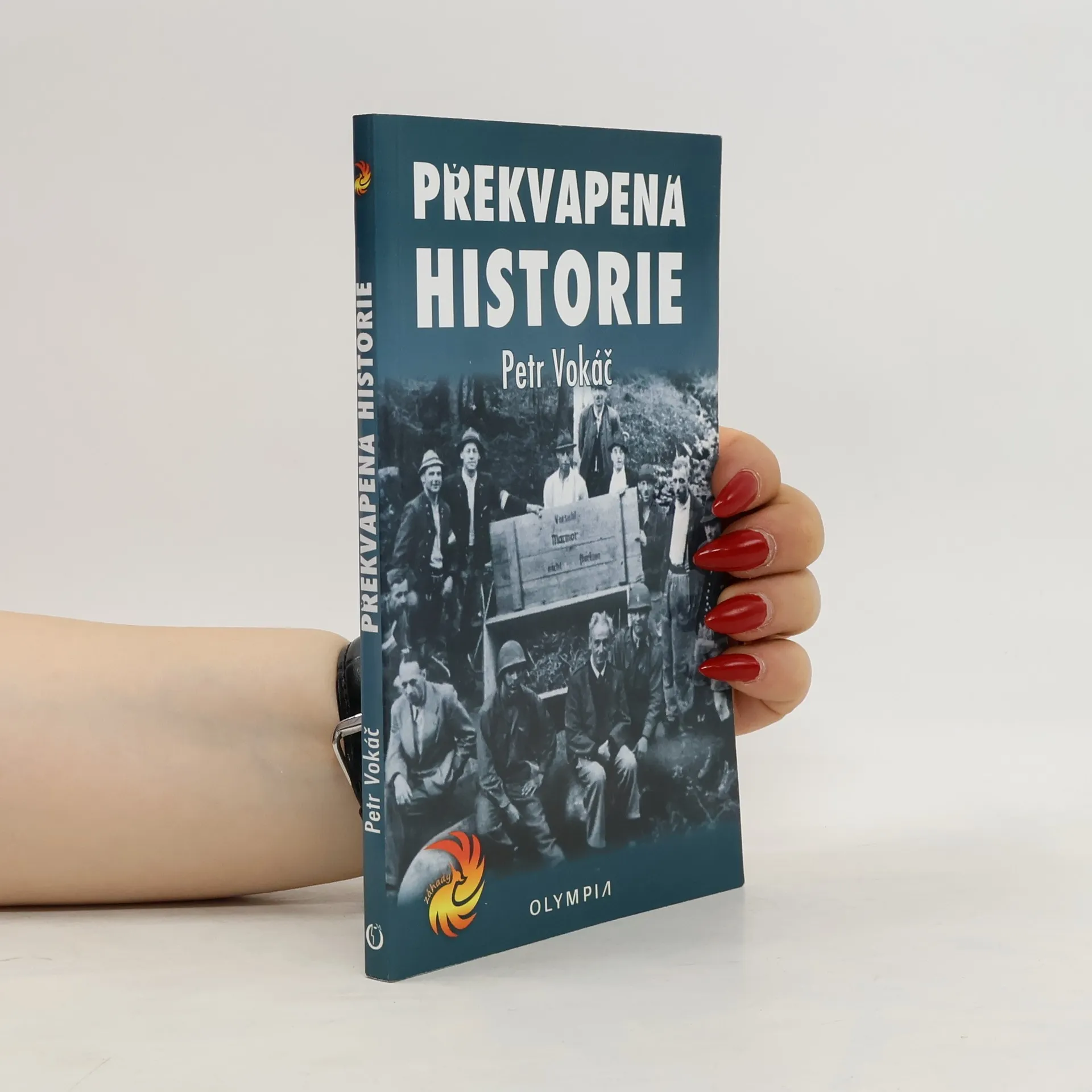 Překvapená historie | Book | Petr Vokáč | CS