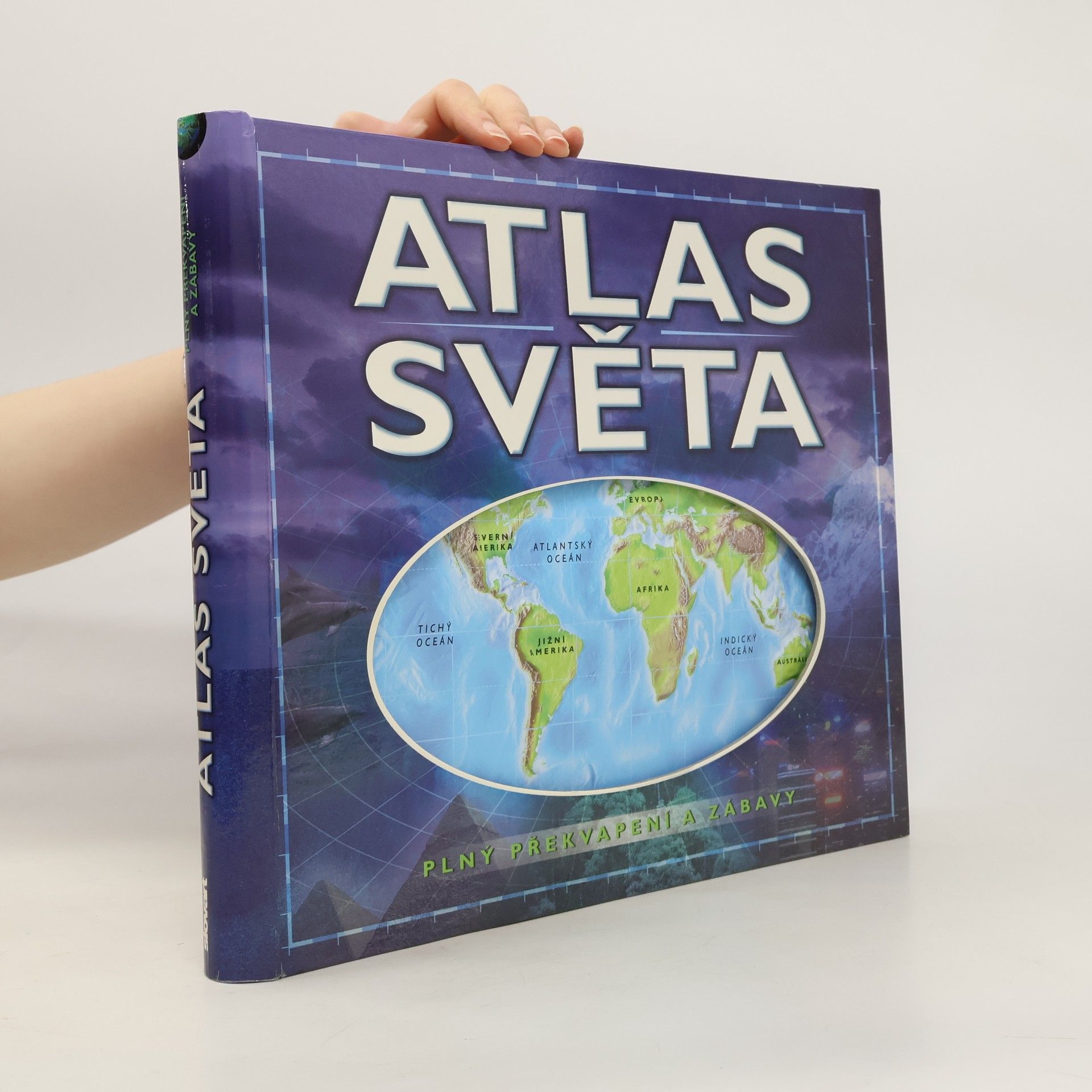 Elain Jackson Atlas světa. Plný překvapení a zábavy