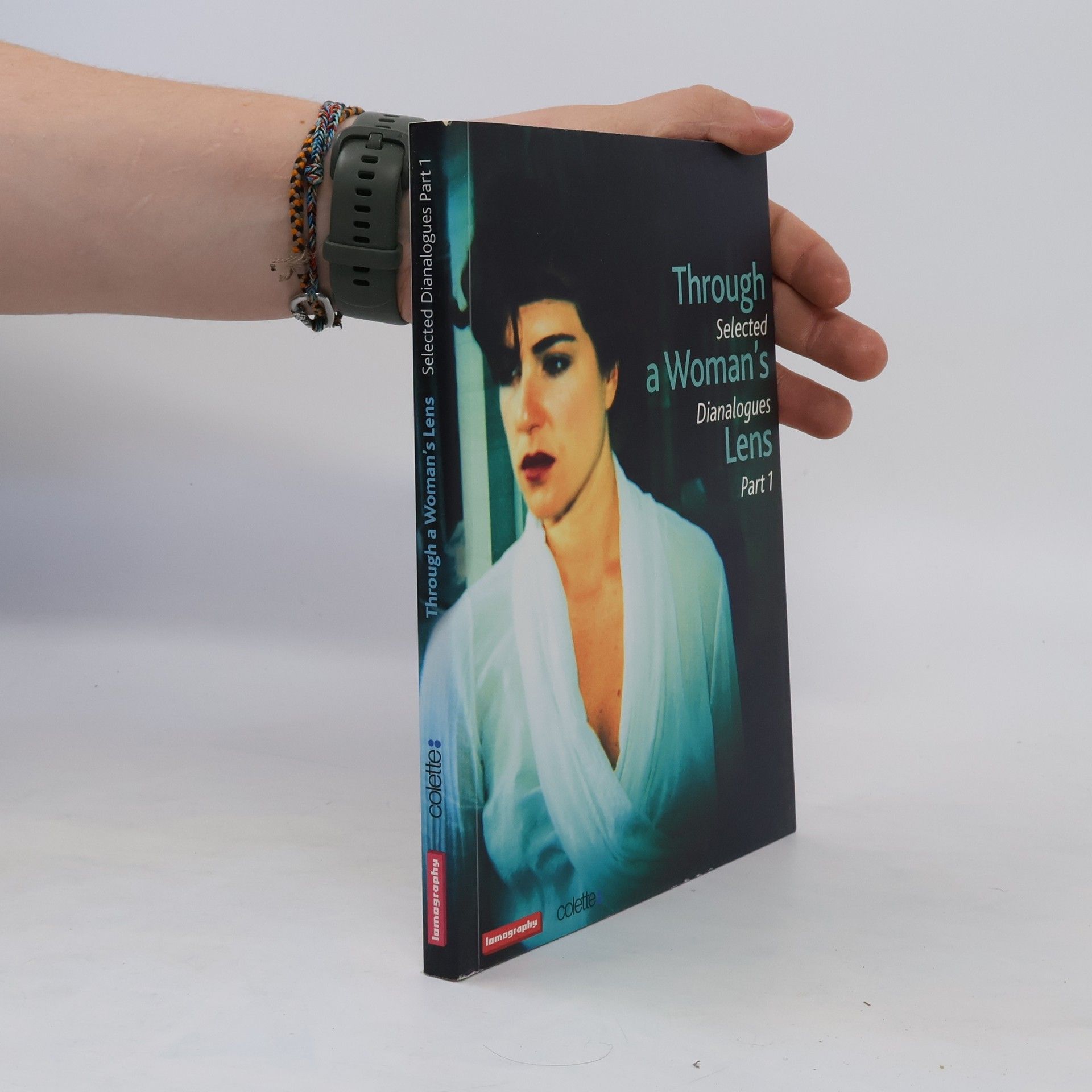 AA.VV. Through a Woman´s Lens. Selected Dianalogues 1