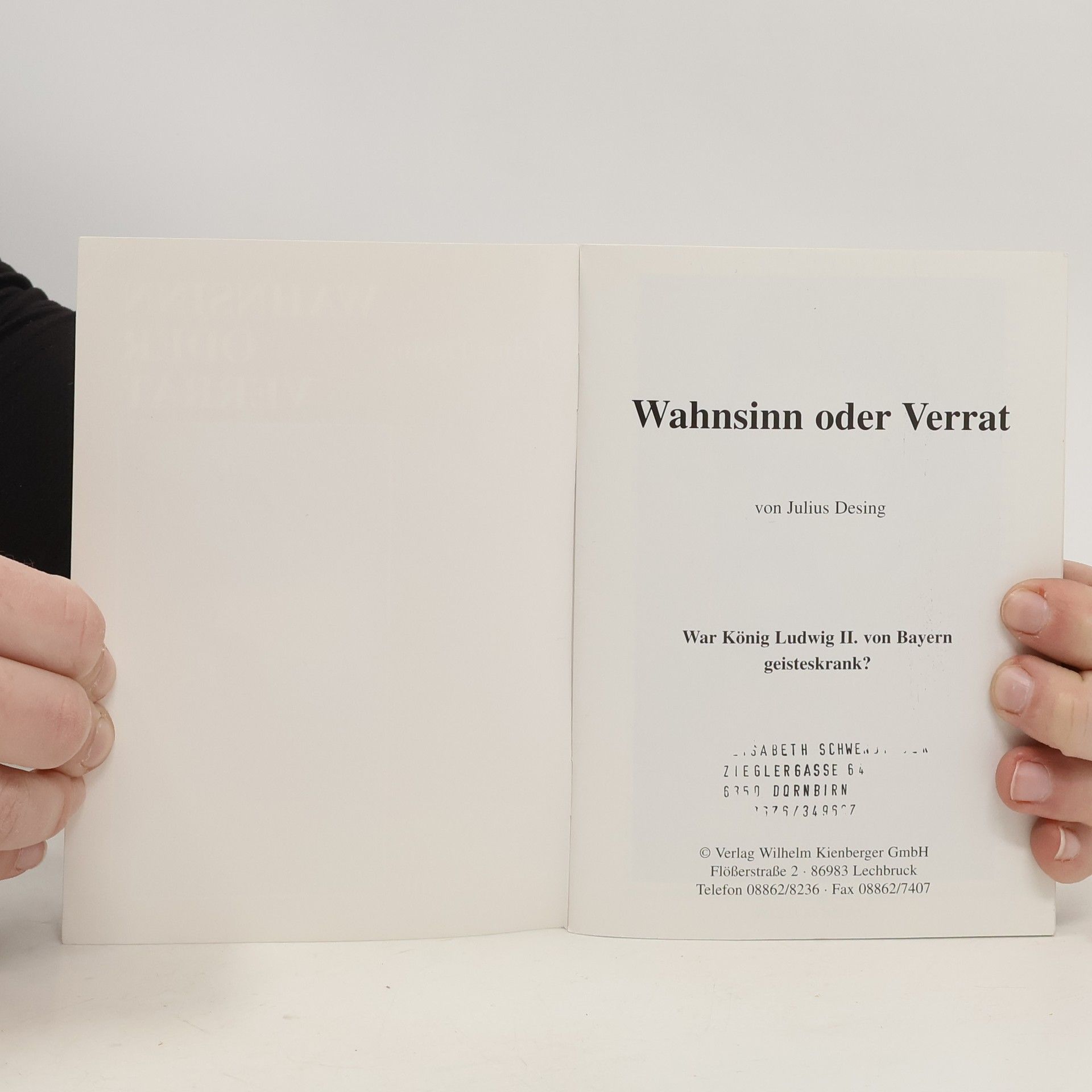 Julius Desing Wahnsinn oder Verrat