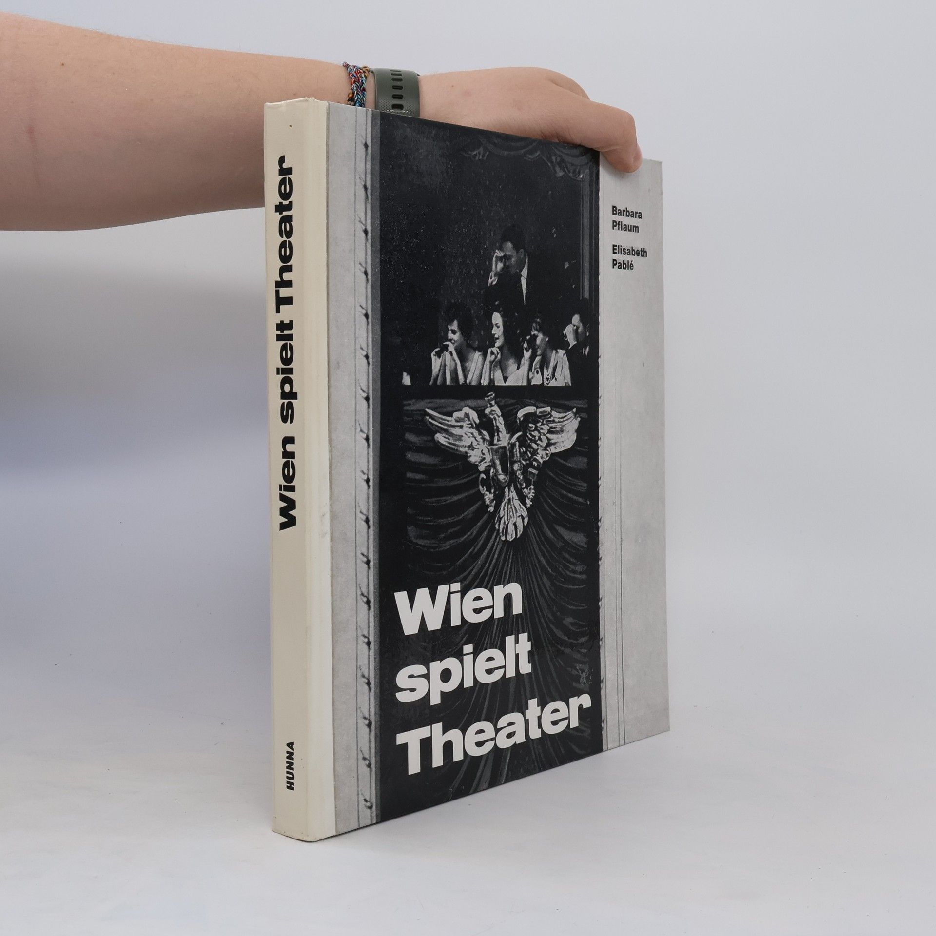 Barbara Pflaum Wien spielt Theater