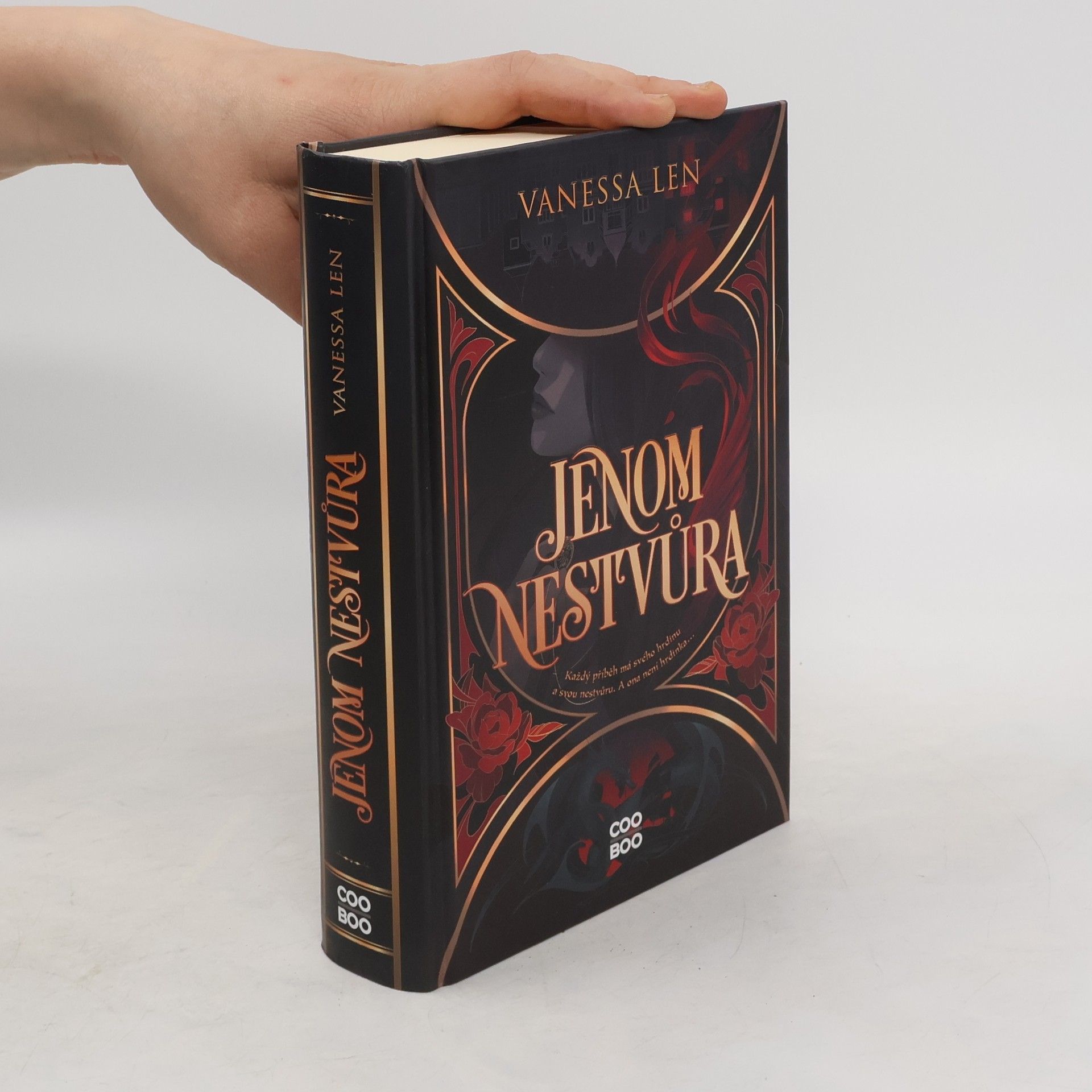 Vanessa Len Jenom nestvůra