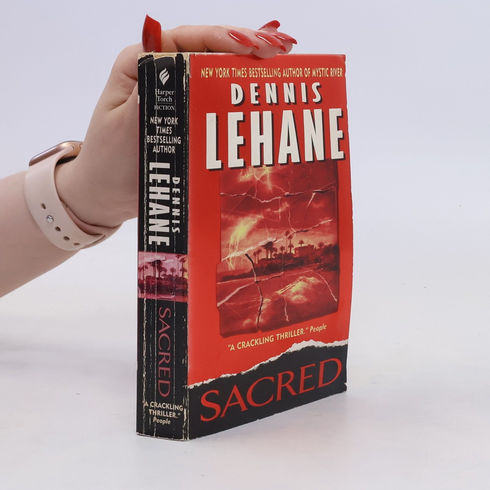Dennis Lehane Sacred