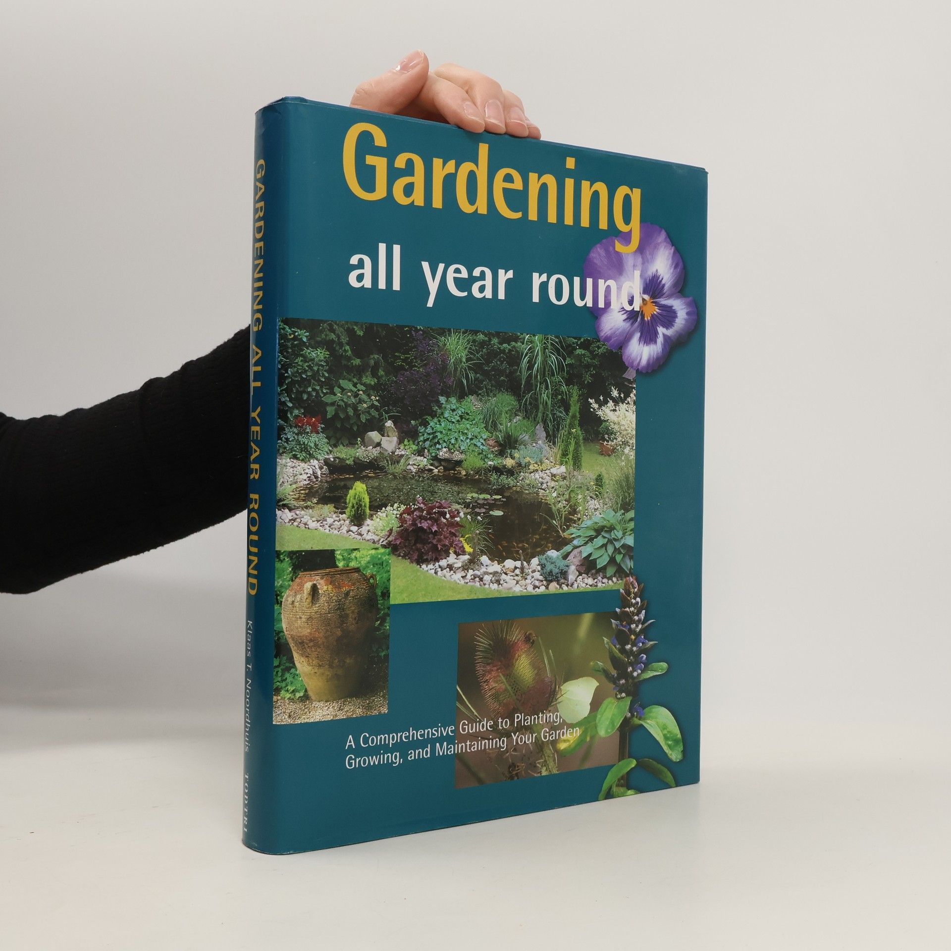 Klass T. Noordhuis Gardening All Year Round