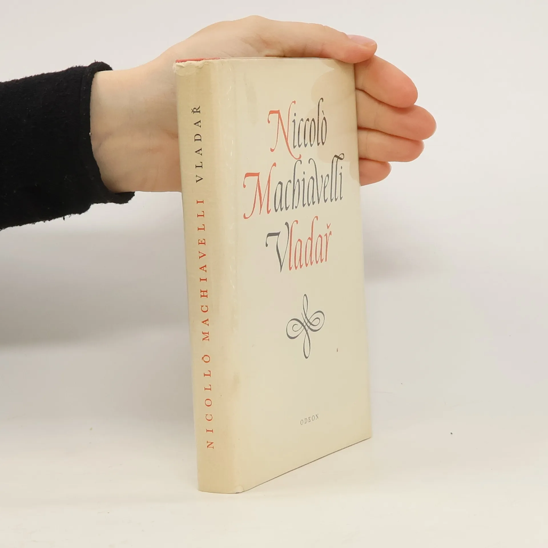 Vladař | Kniha | pevná | Niccolò Machiavelli | CS