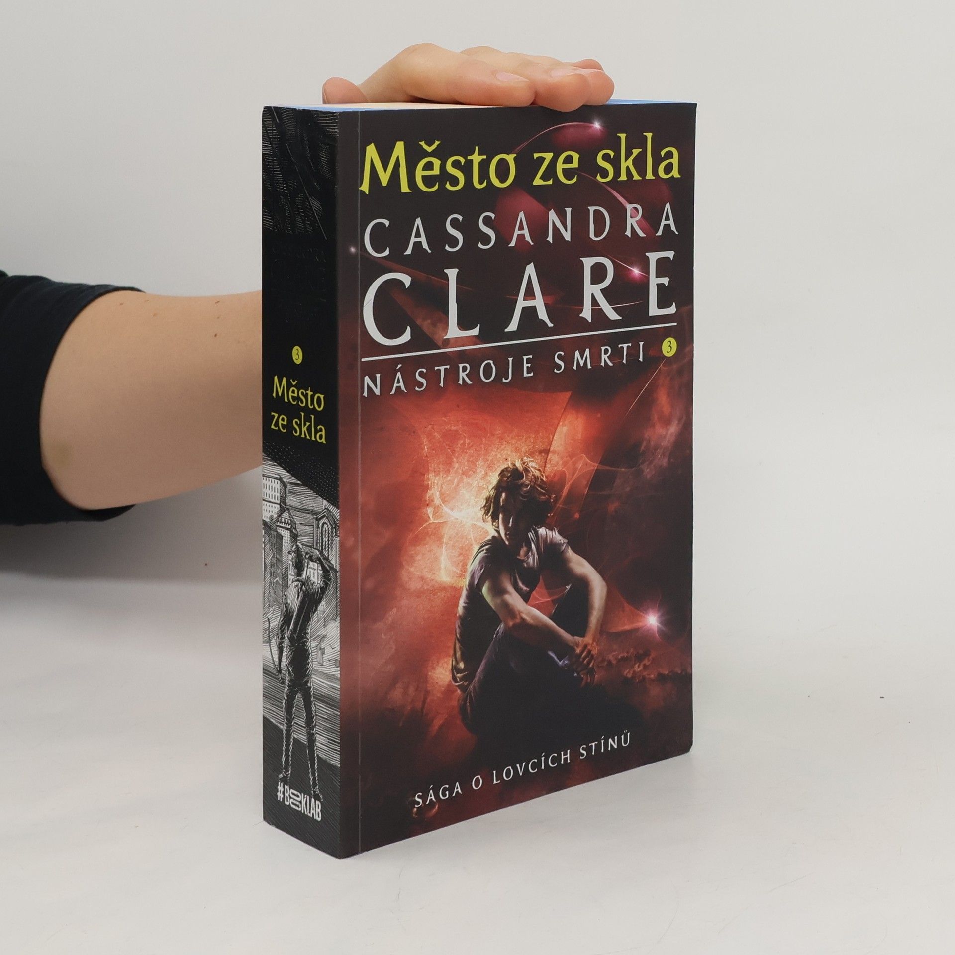 Cassandra Clare Nástroje smrti 3: Město ze skla