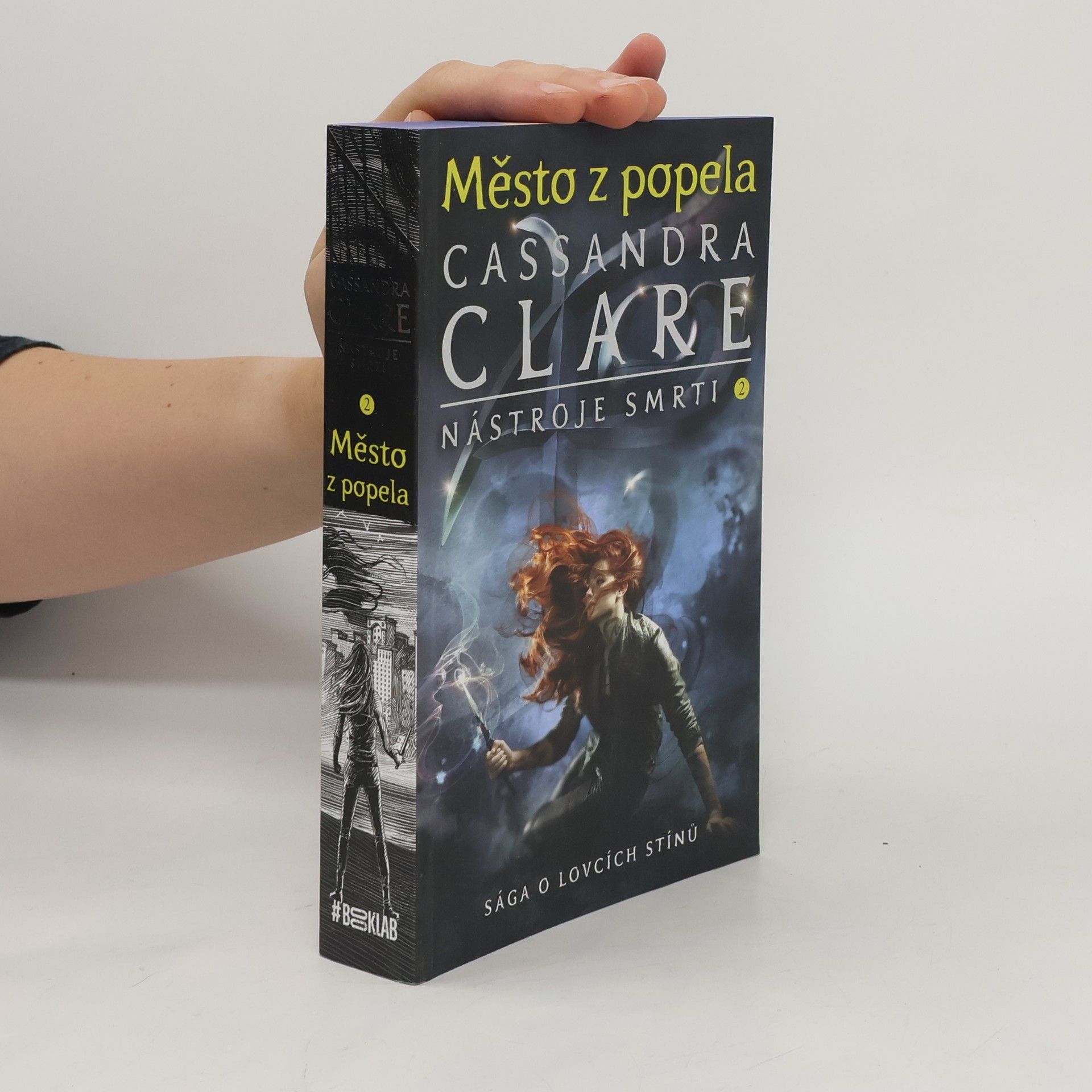 Cassandra Clare Nástroje smrti 2: Město z popela