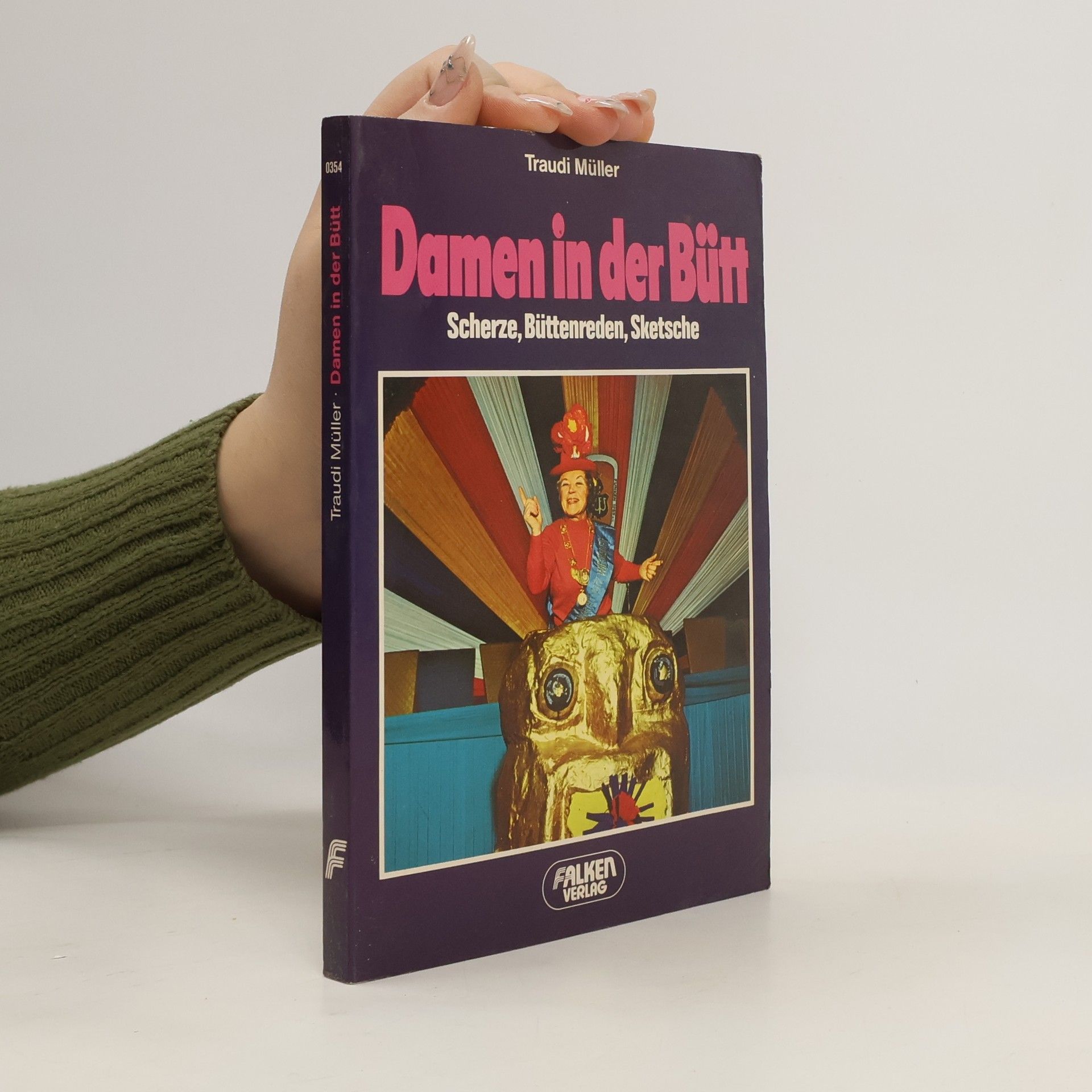 Traudi Müller Damen in der Bütt