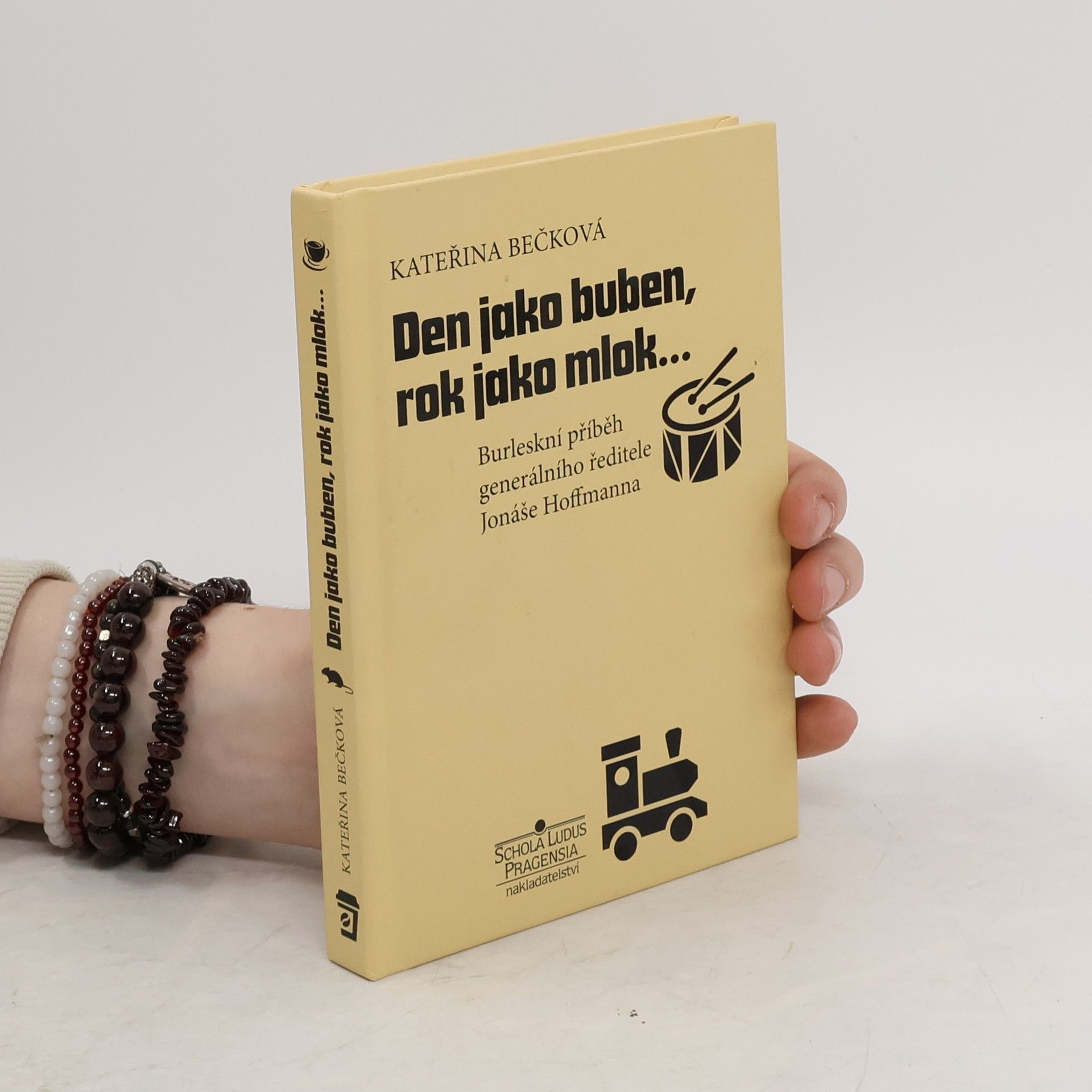 Kateřina Bečková Den jako buben, rok jako mlok...