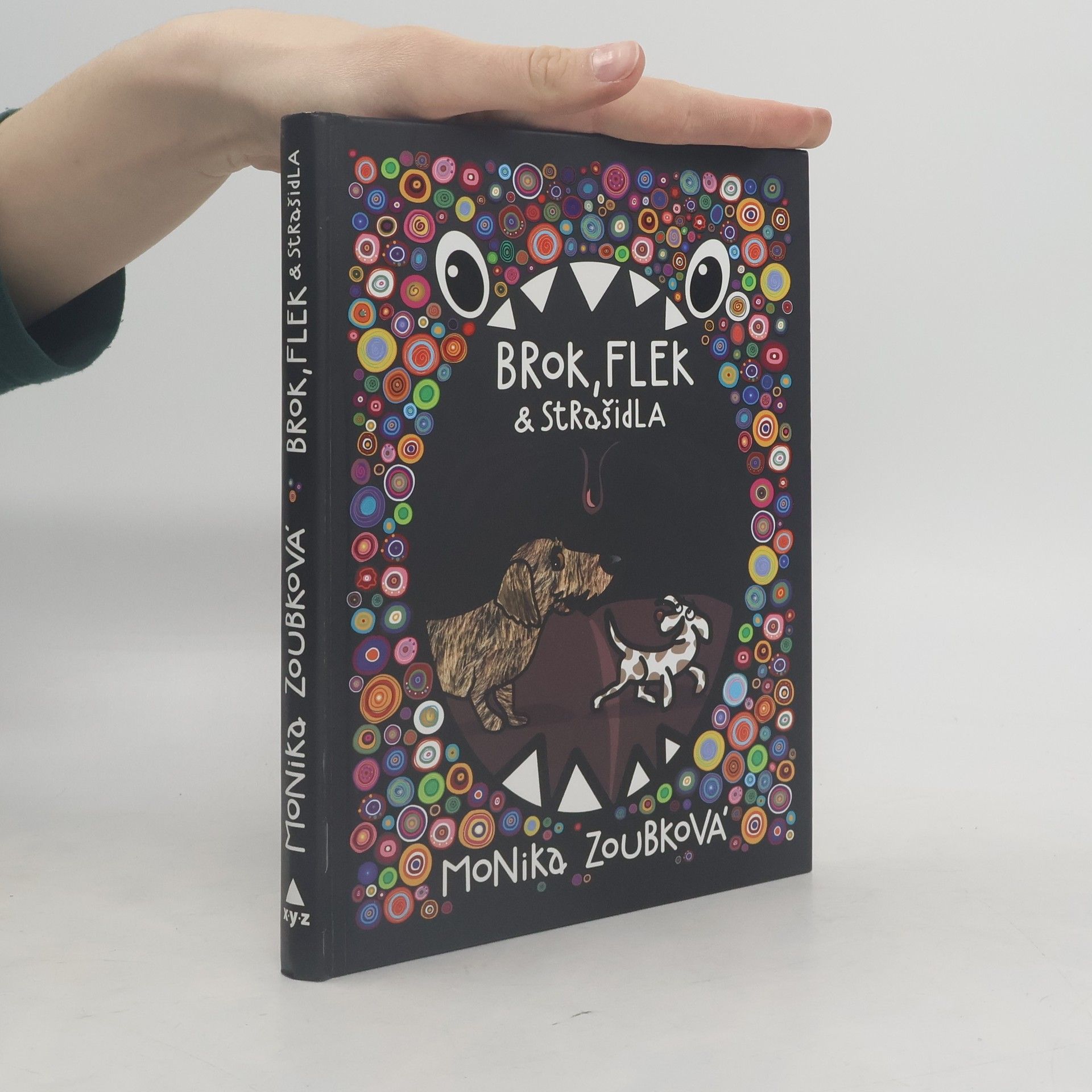 Monika Zoubková Brok, Flek a strašidla