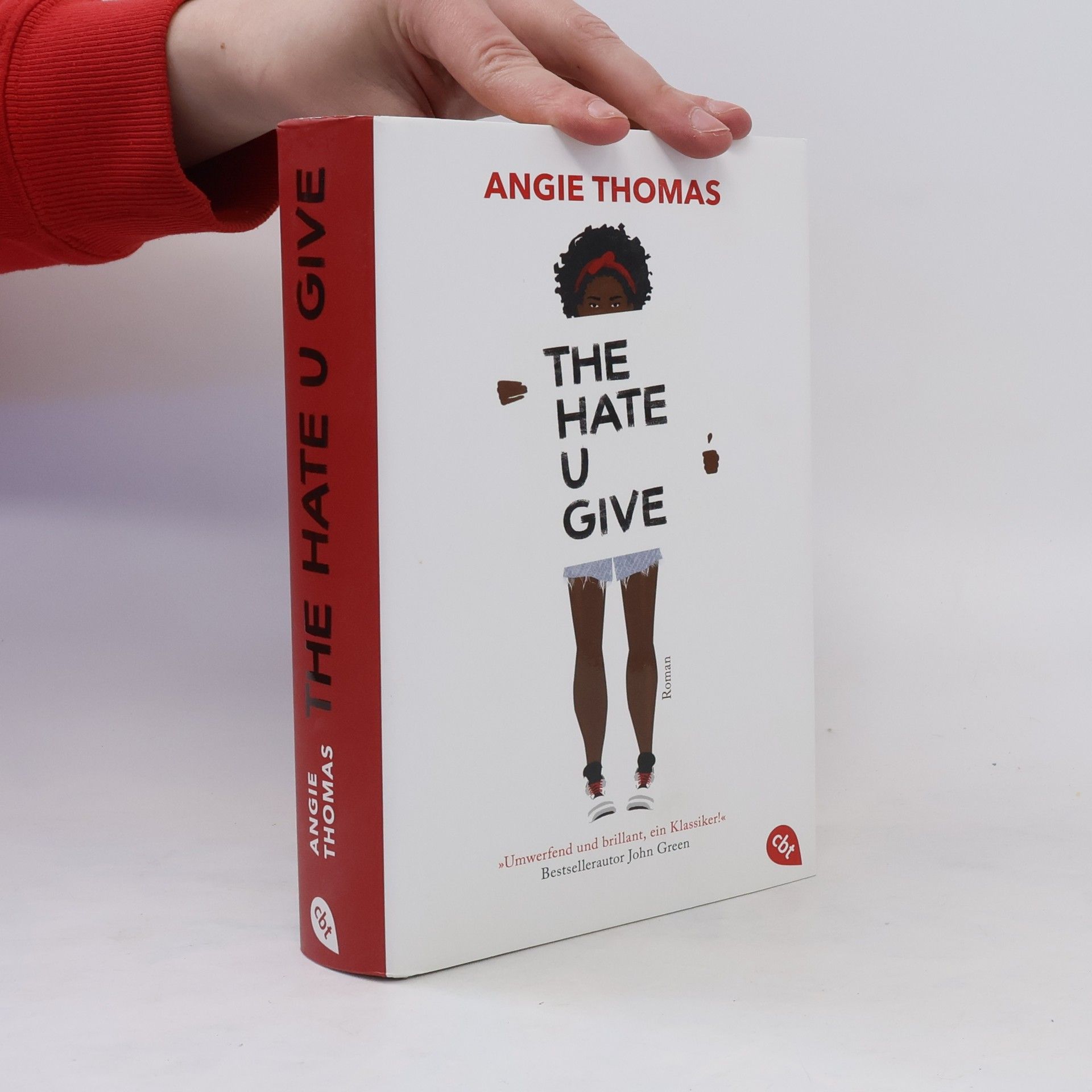 Angie Thomas The hate u give