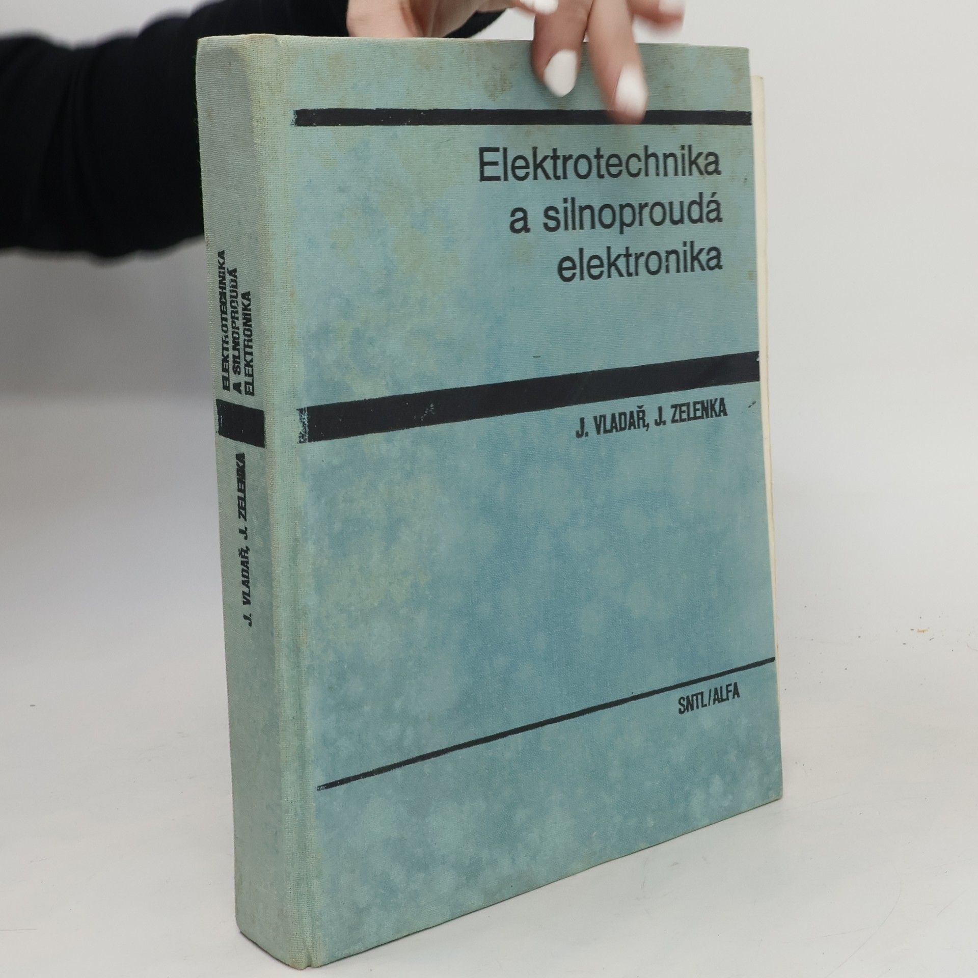 Jaroslav Vladař Elektrotechnika a silnoproudá elektronika