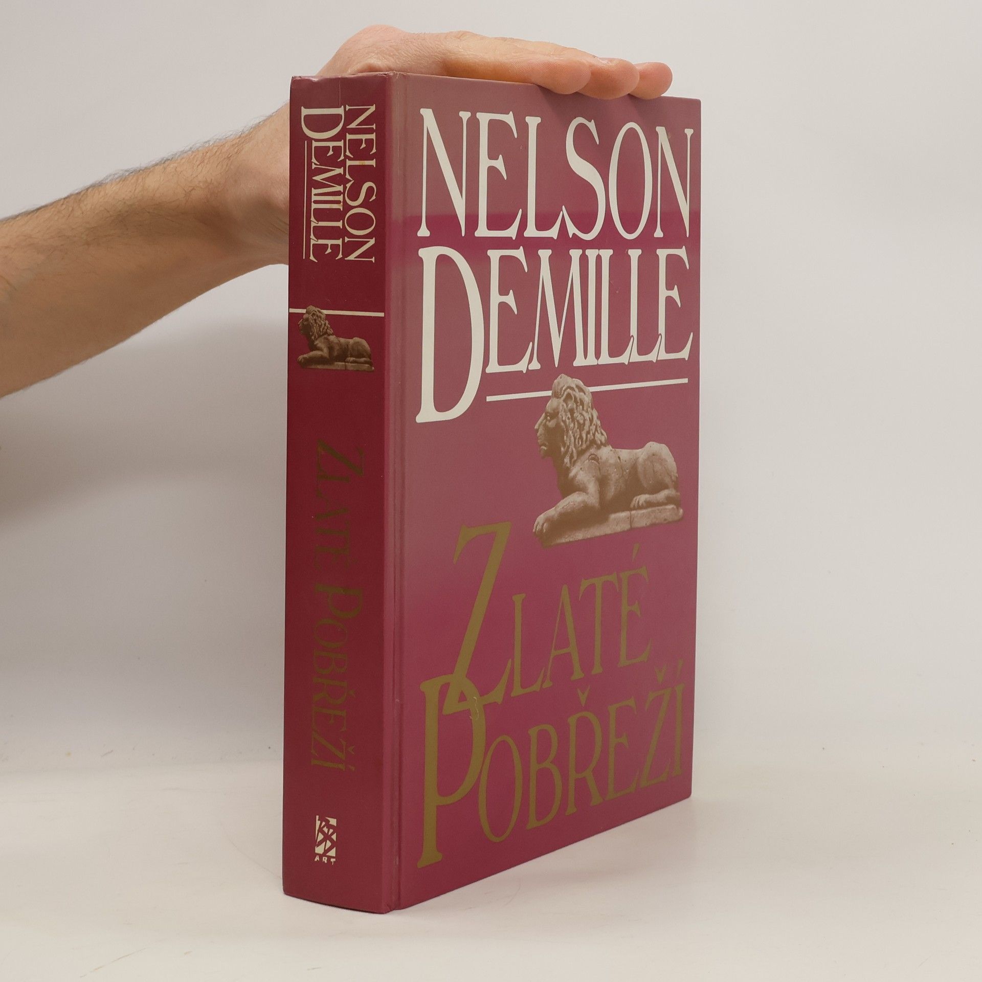 Nelson DeMille Zlaté pobřeží