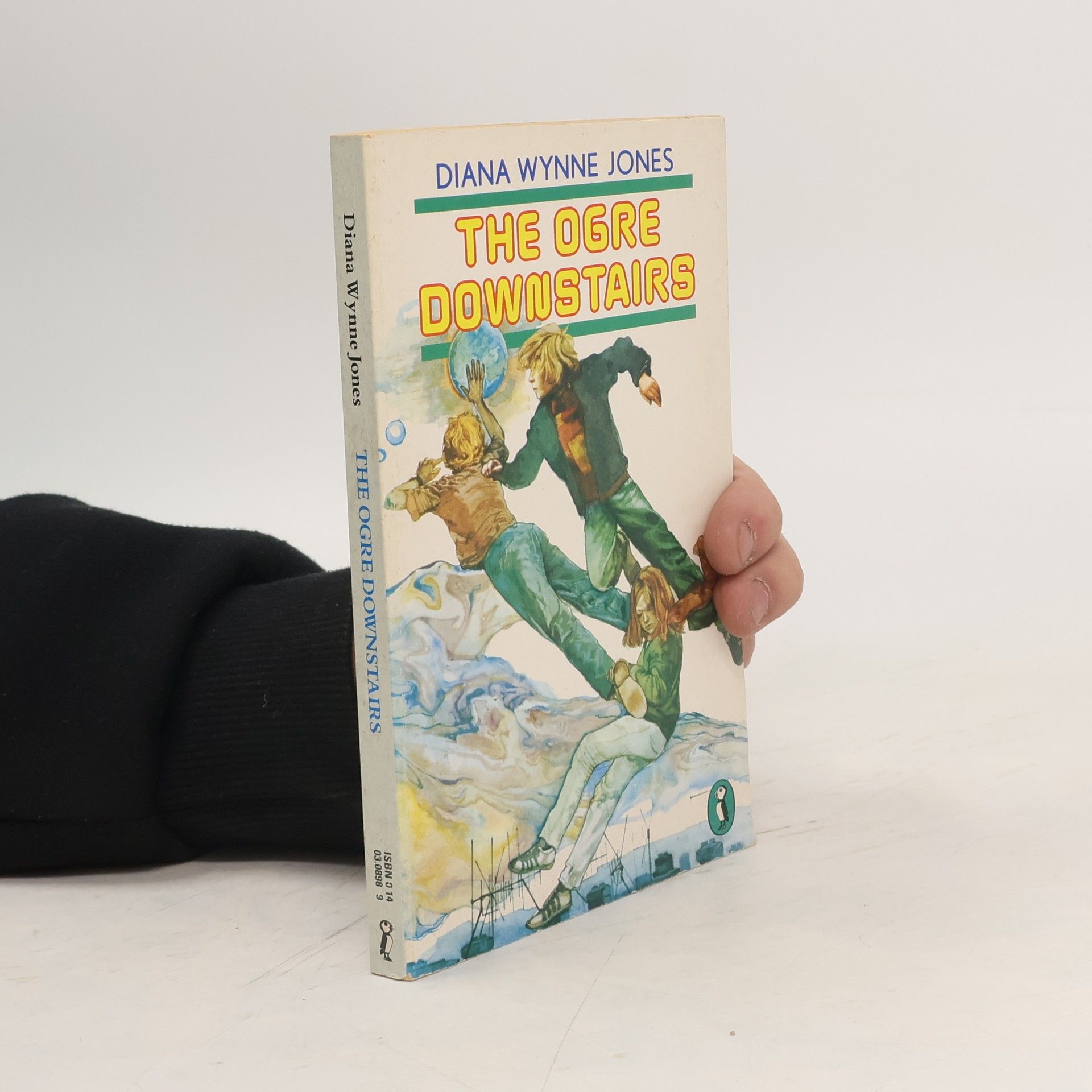 Diana Wynne Jones The Ogre Downstairs