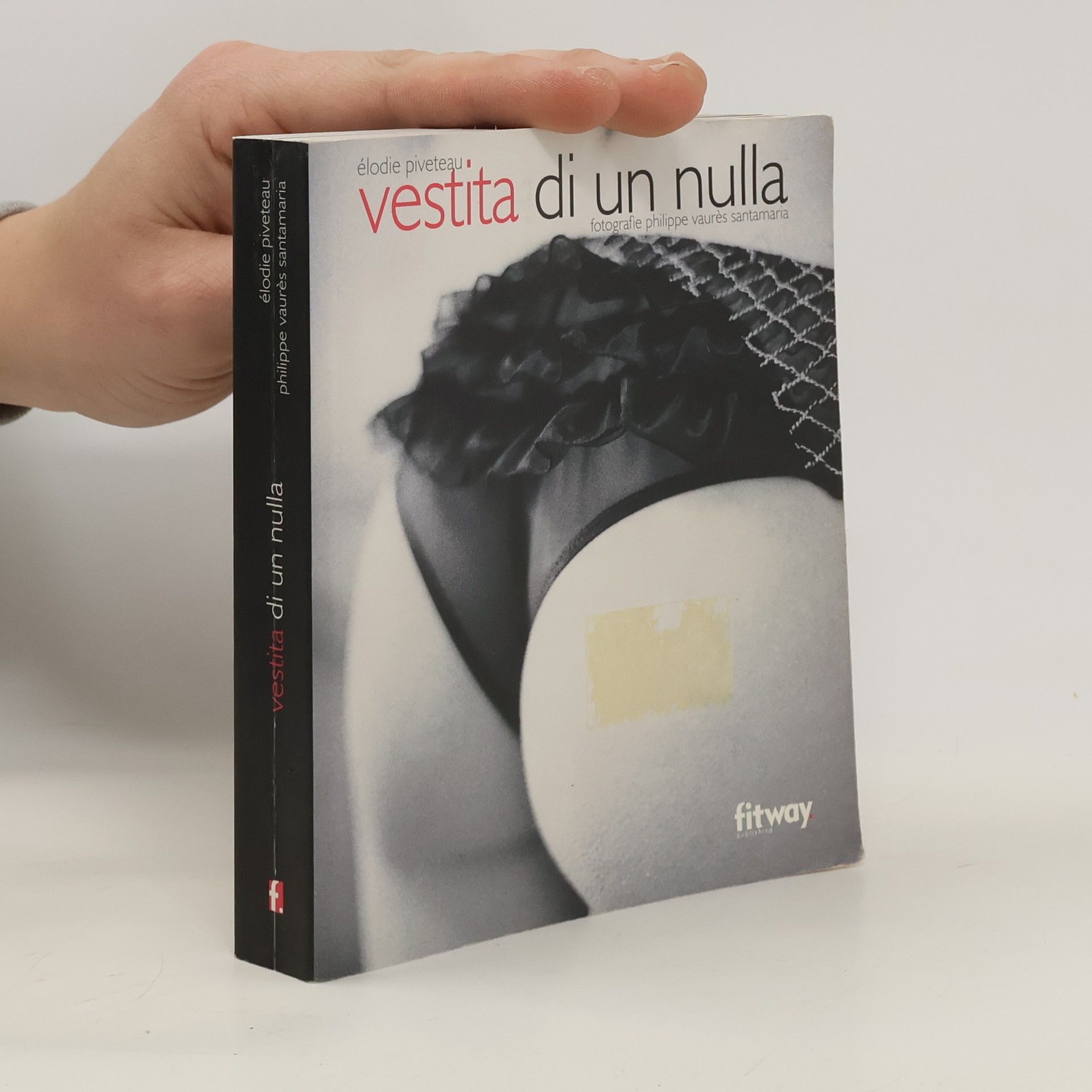 Elodie Piveteau Vestita di un nulla