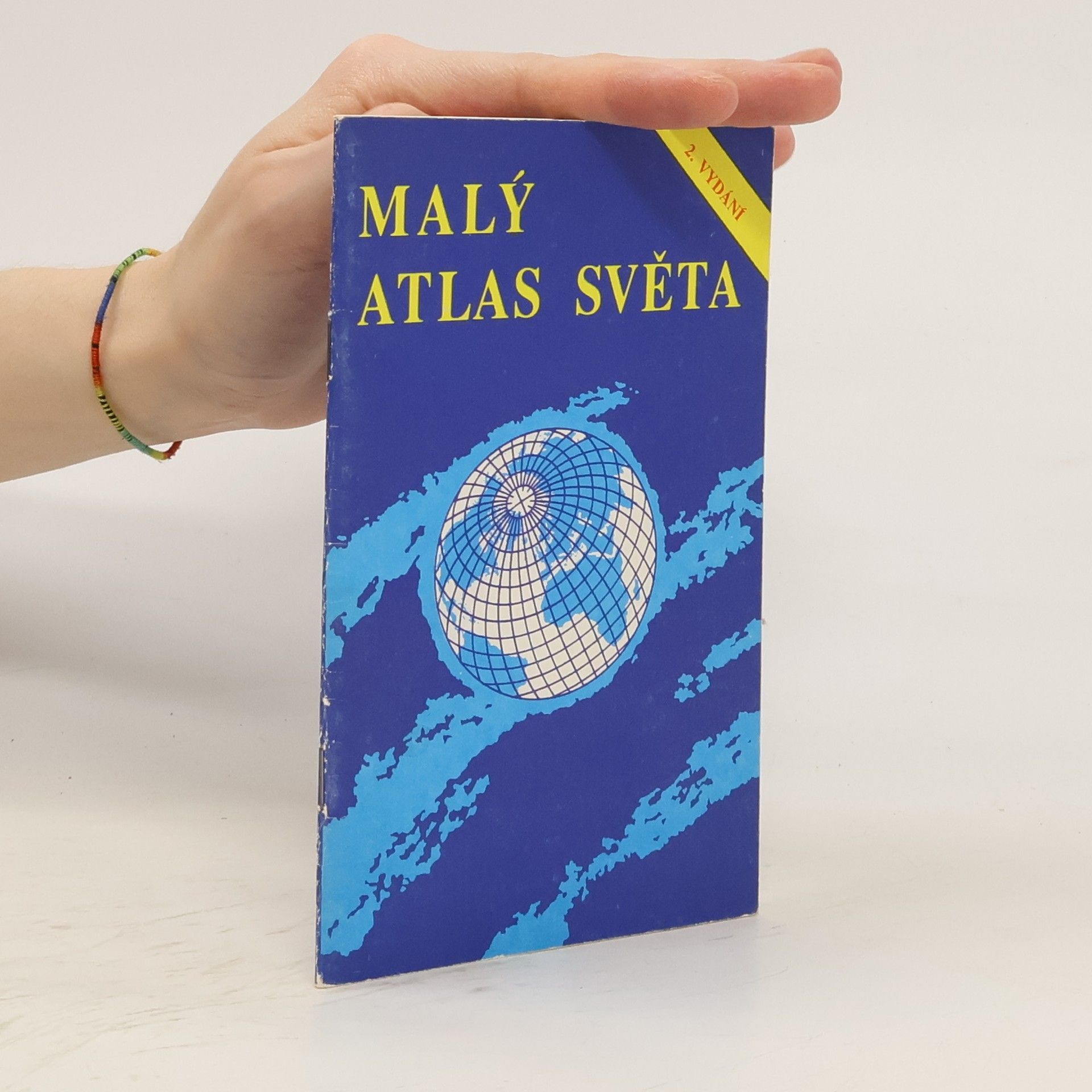 Collective Malý atlas světa