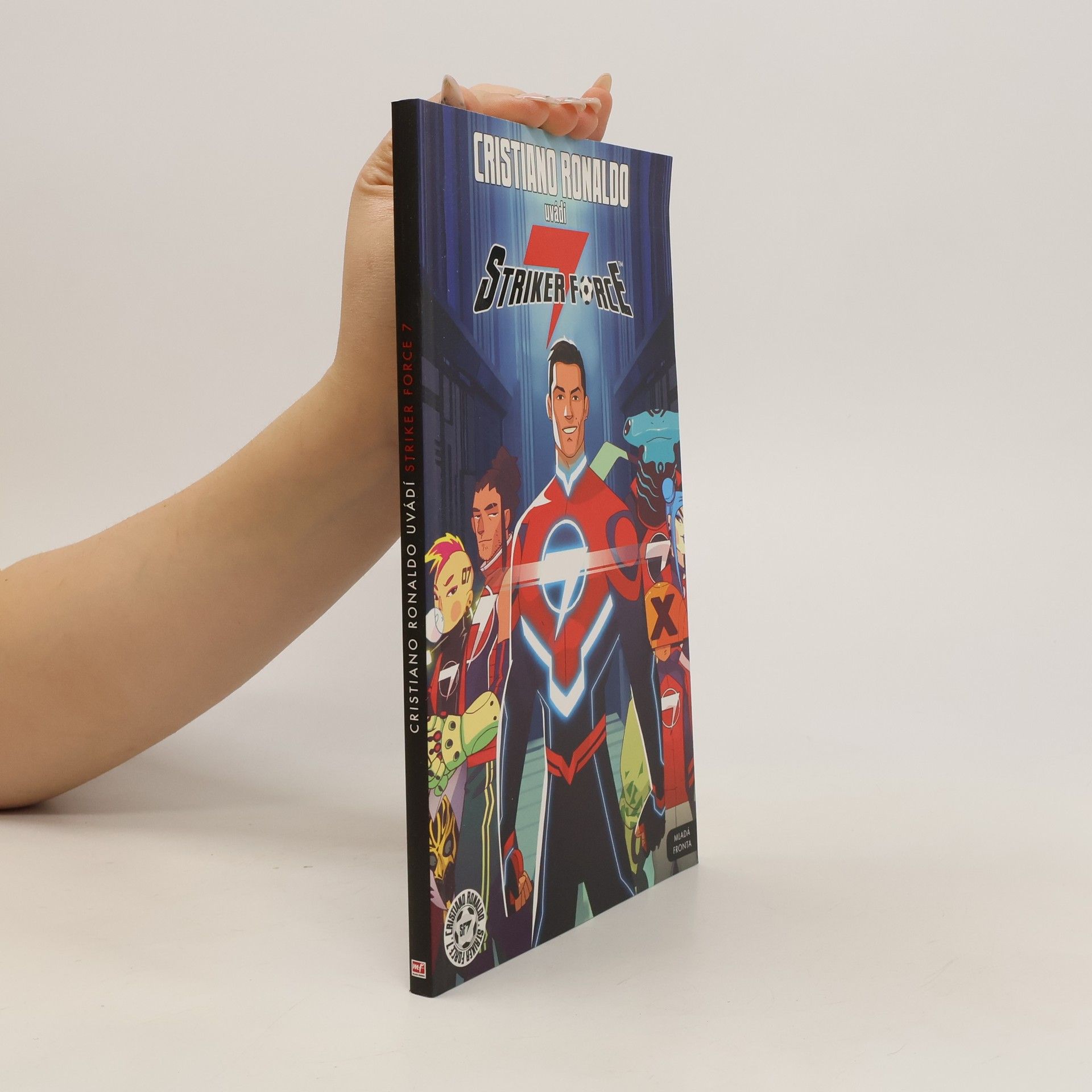 Cristiano Ronaldo uvádí Striker Force 7