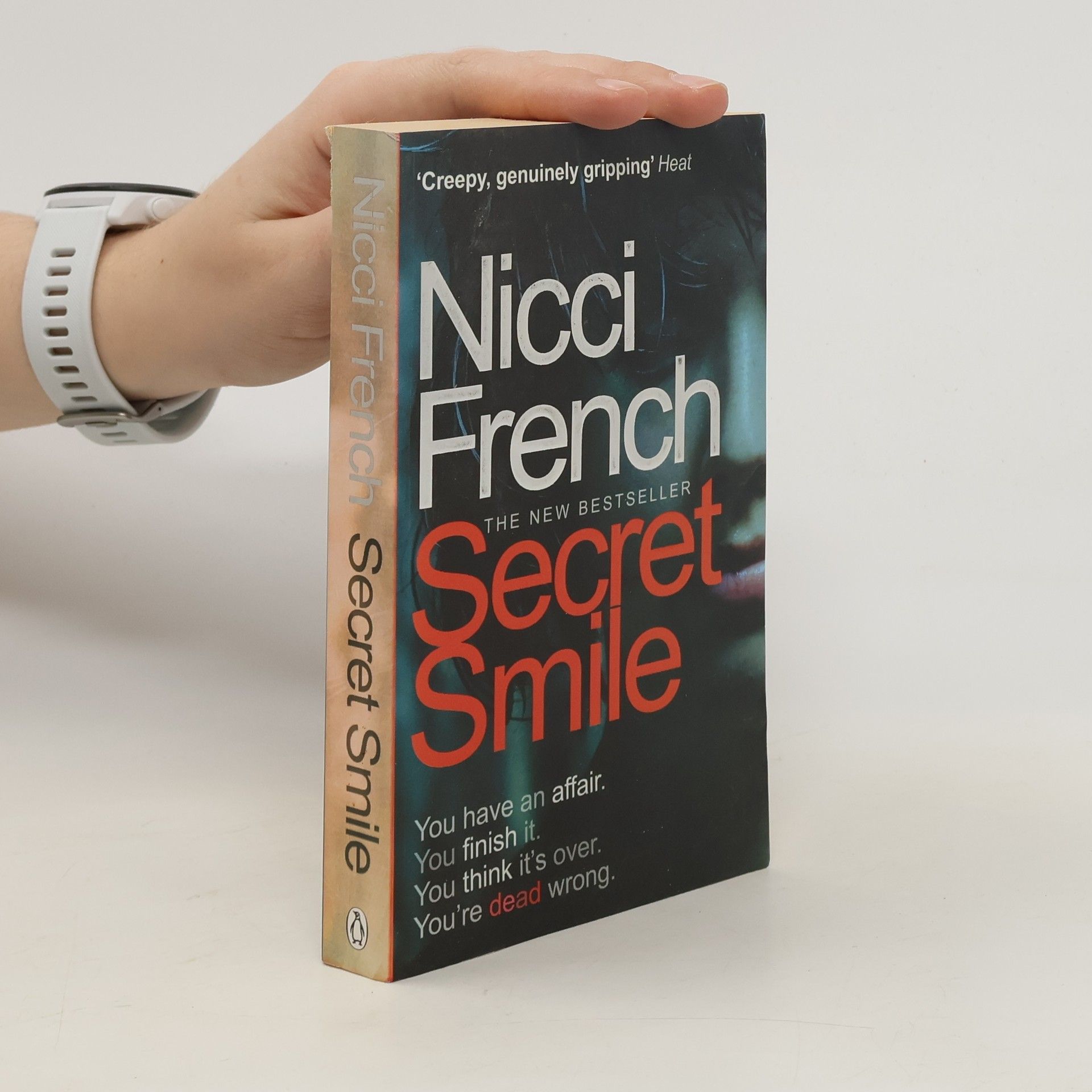 Nicci French Secret Smile