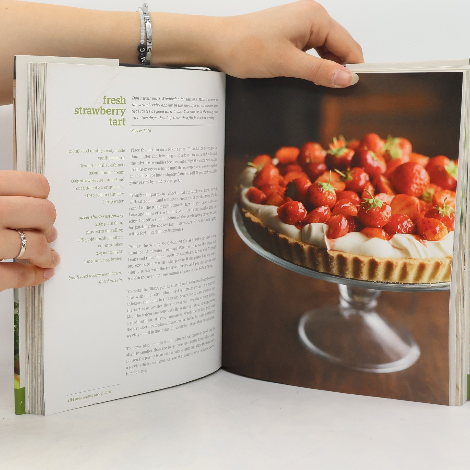 Si King The Hairy Bikers' Perfect Pies