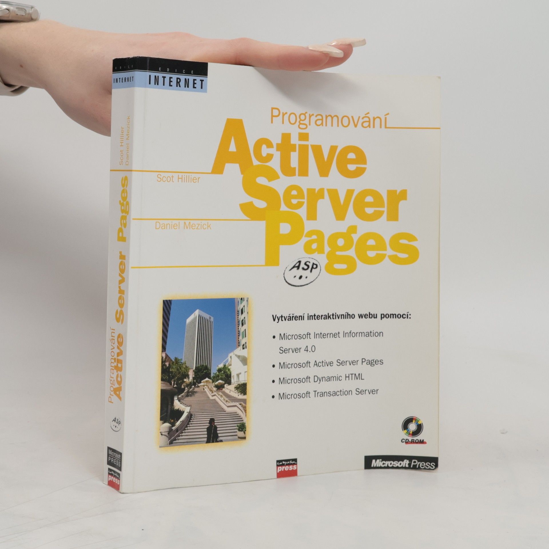 Scot Hillier Programování Active Server Pages