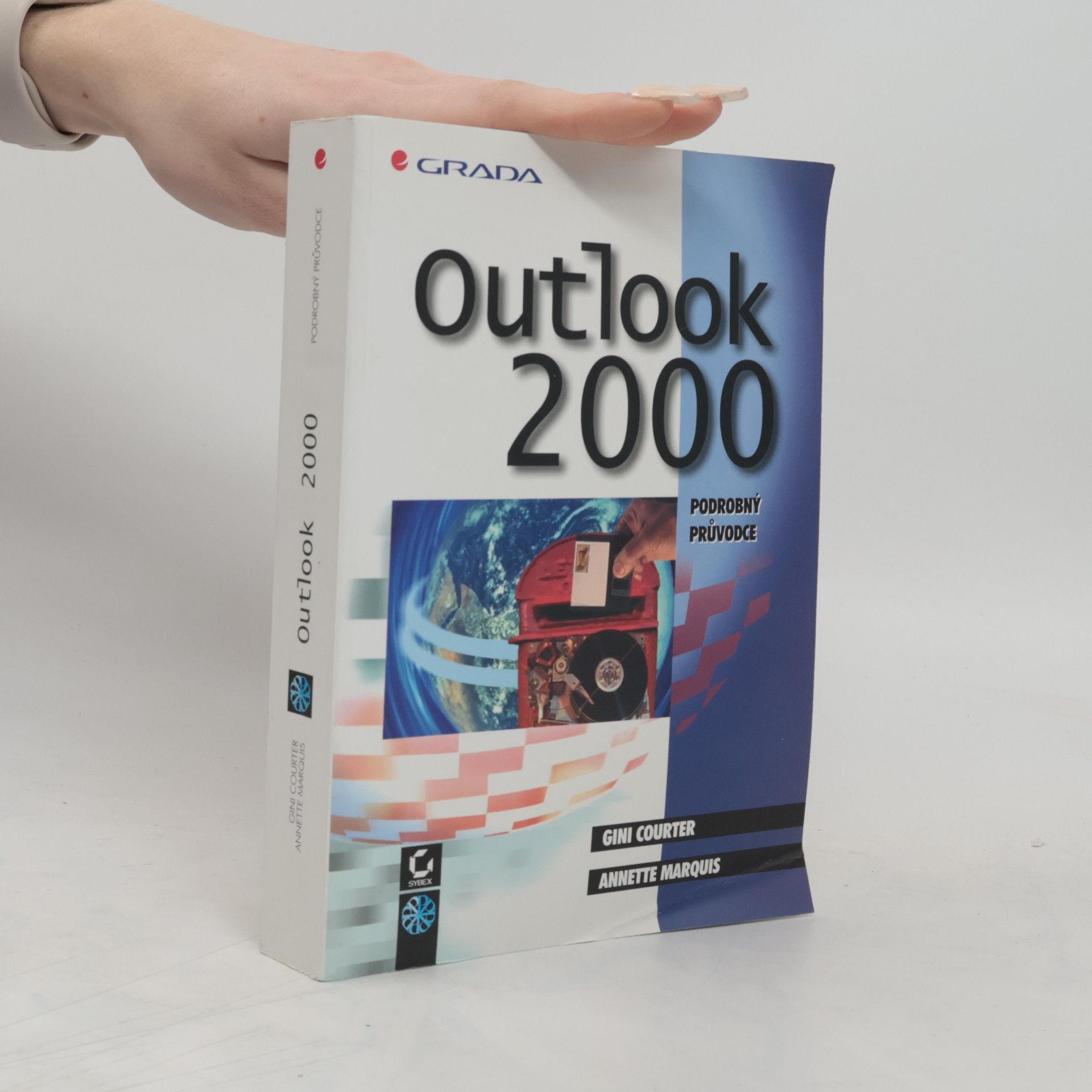 Gini Courter Outlook 2000. Podrobný průvodce