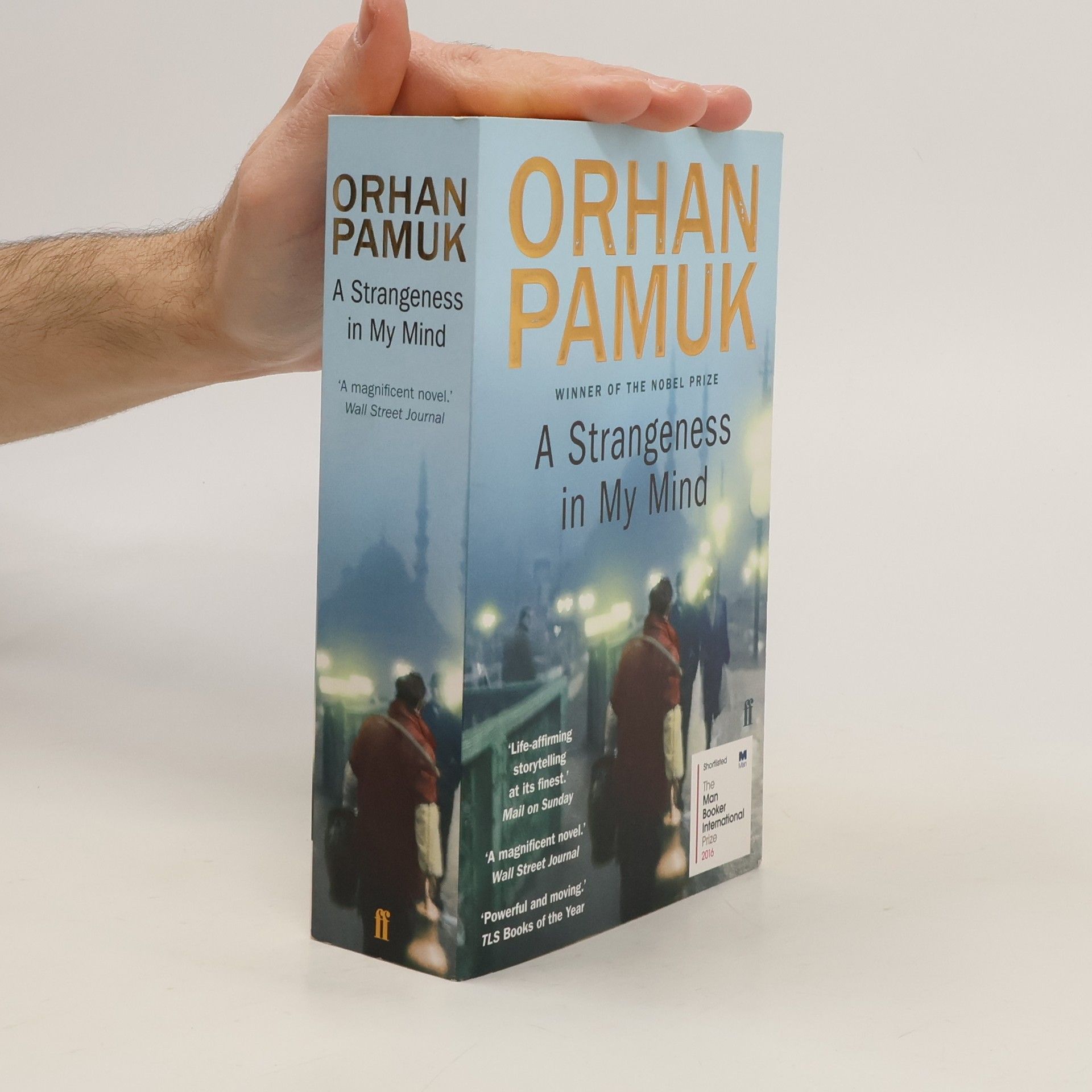 Orhan Pamuk A strangeness in my mind
