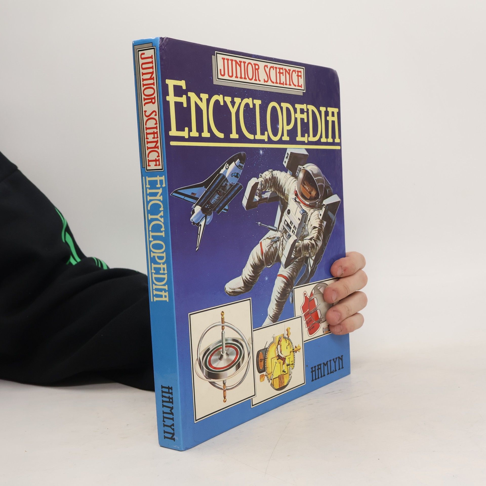 kolektiv Junior Science Encyclopedia