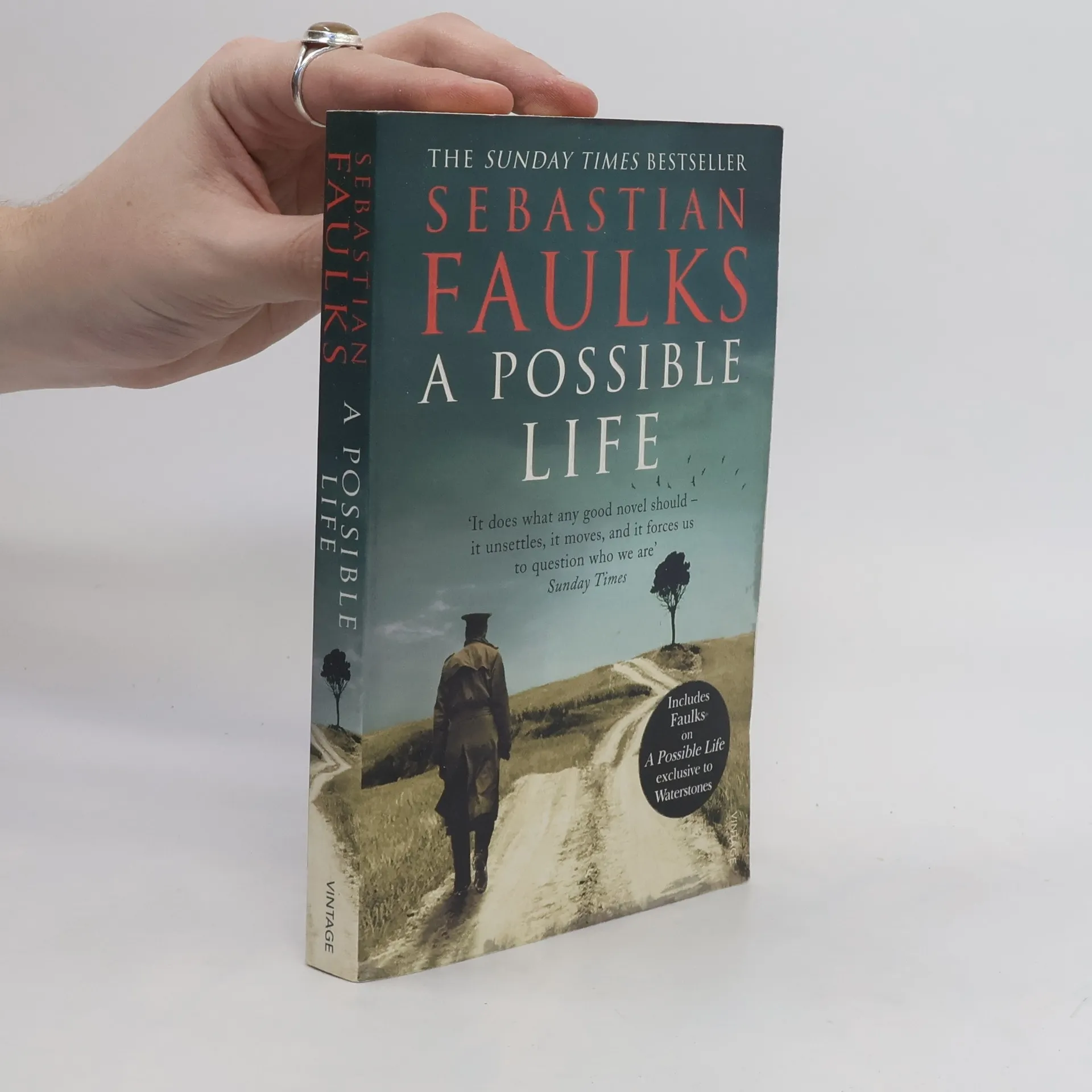 A Possible Life | Book | Paperback | Sebastian Faulks | EN