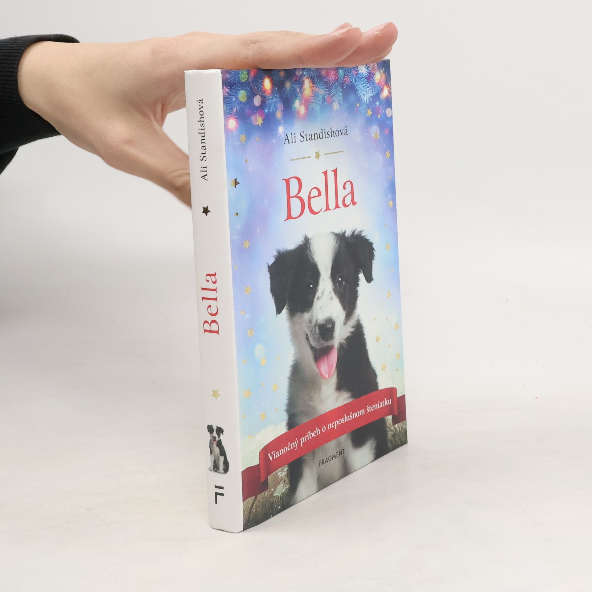 Ali Standish Bella