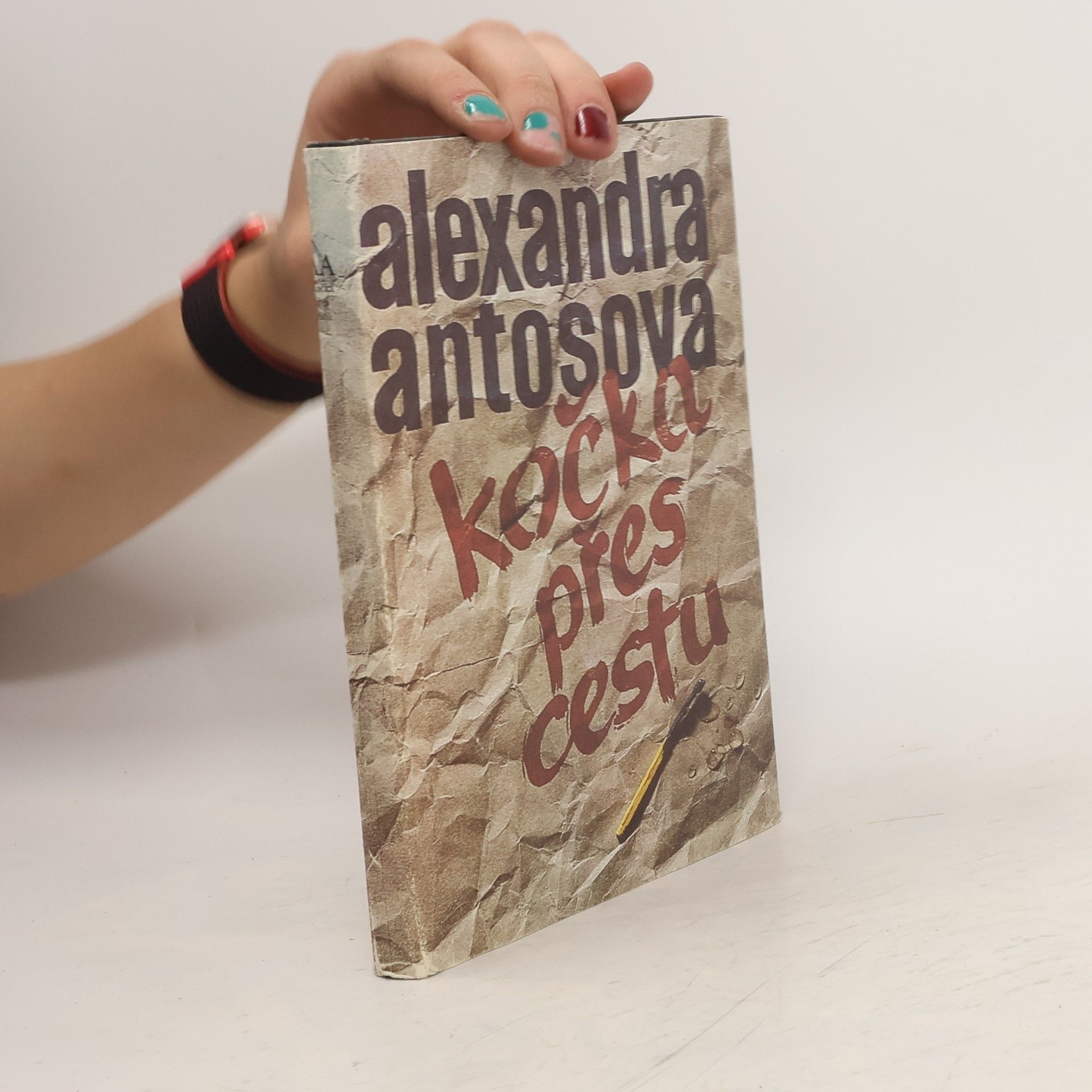 Antošová Alexandra Kočka přes cestu