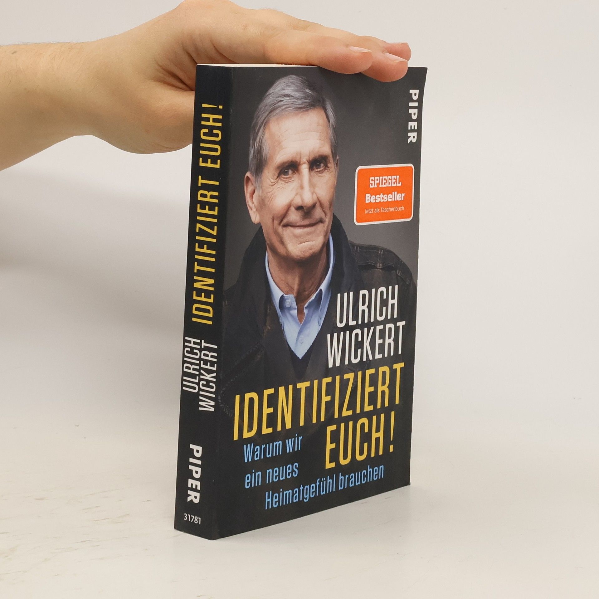 Ulrich Wickert Identifiziert euch!
